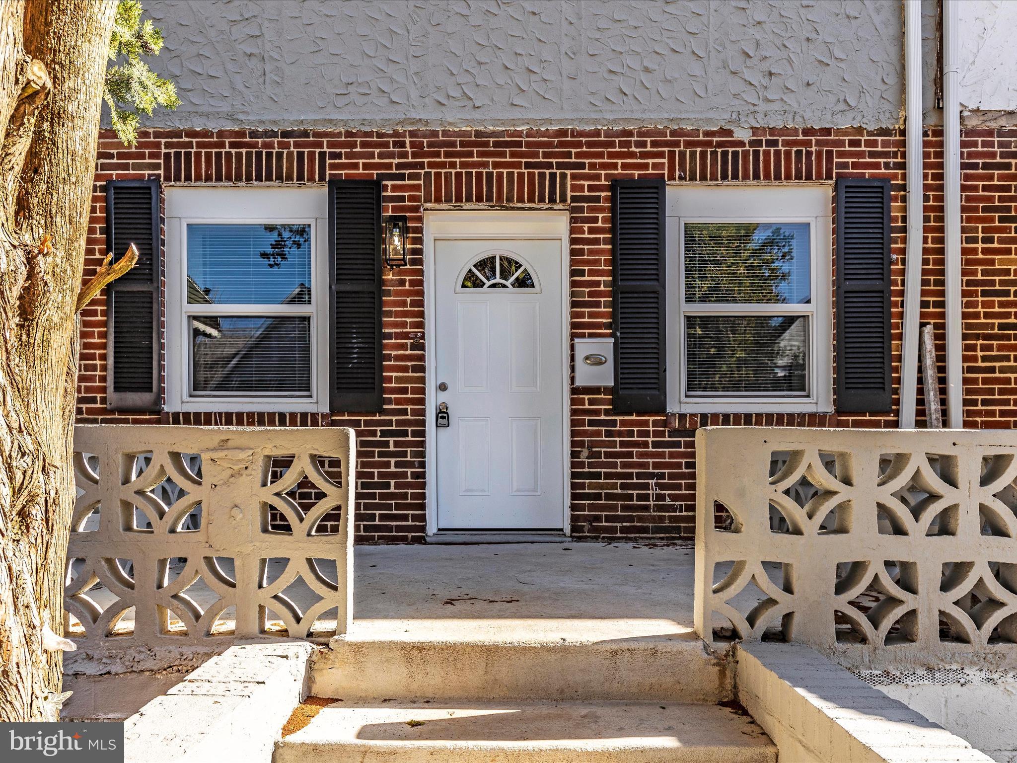 PARK HEIGHTS - Residential Lease