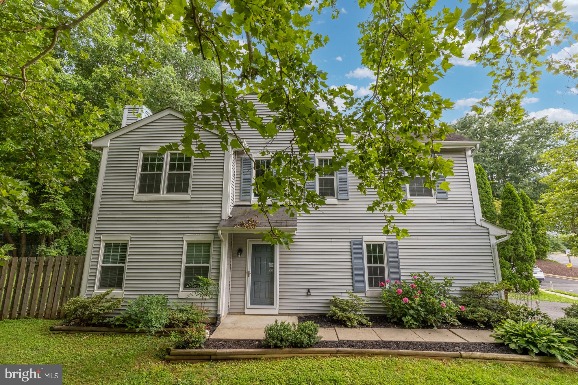 10201 FAIRE COMMONS COURT