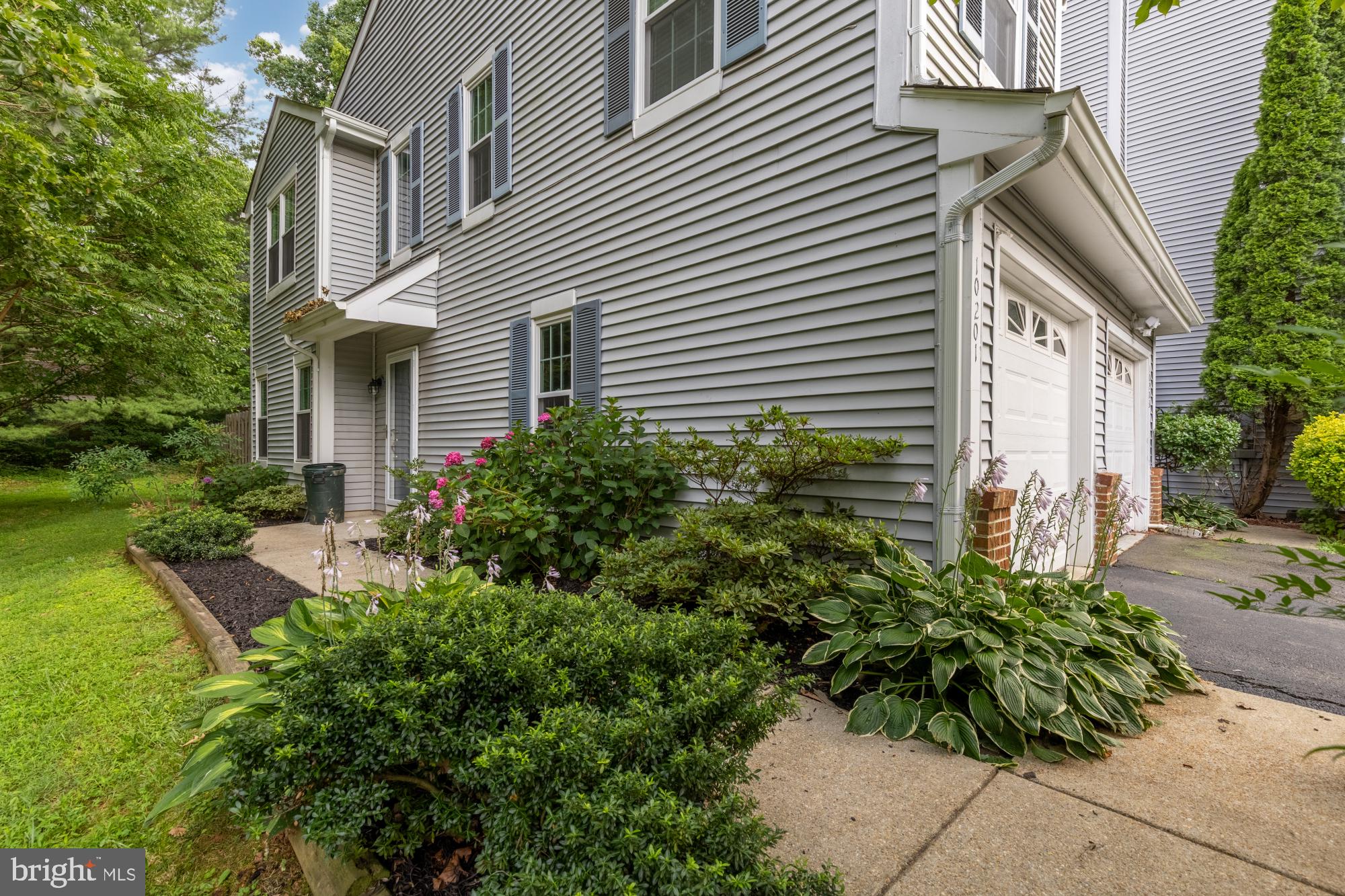 10201 FAIRE COMMONS COURT
