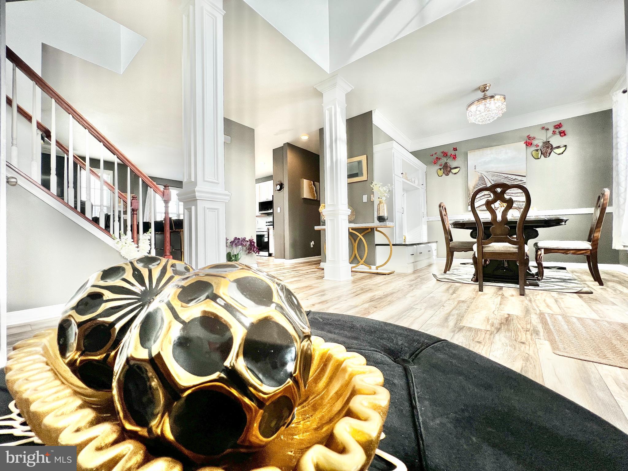 182 FOX HOLLOW DRIVE