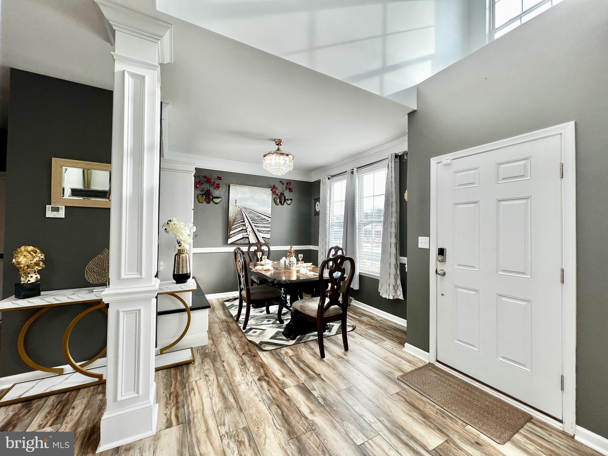 182 FOX HOLLOW DRIVE