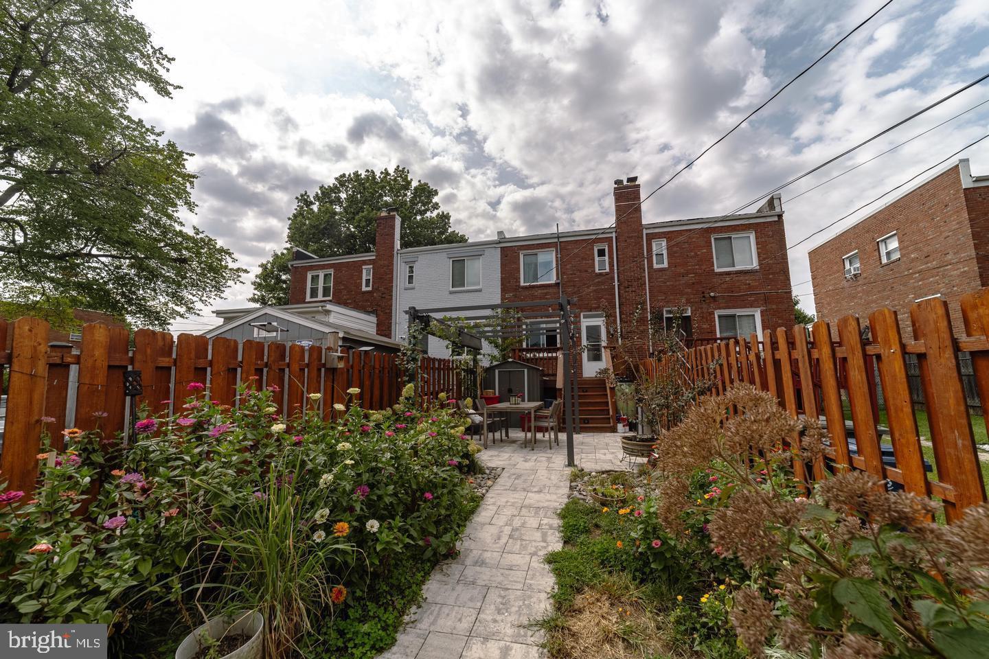 LYNHAVEN - Residential