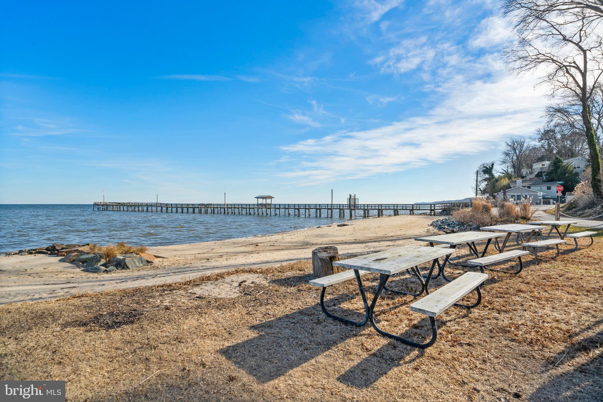 KENWOOD BEACH - Residential