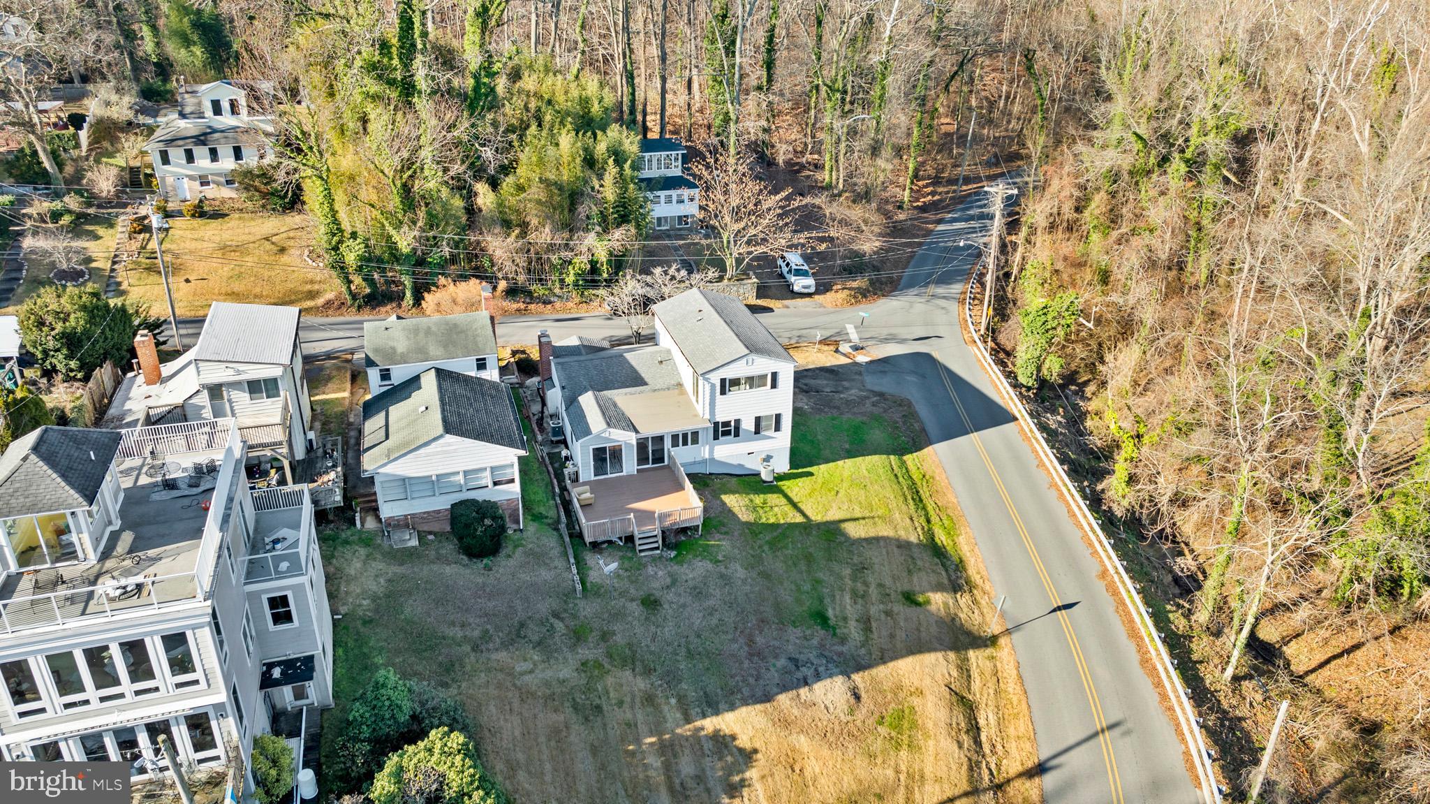 KENWOOD BEACH - Residential