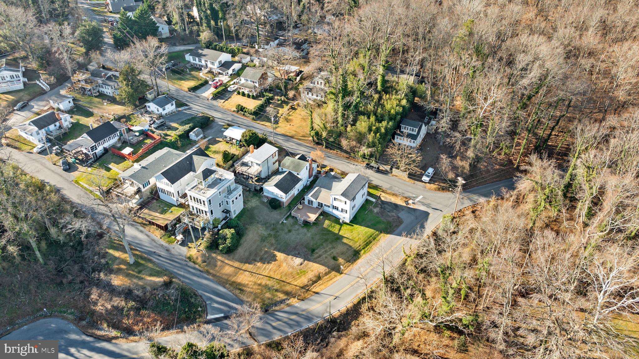 KENWOOD BEACH - Residential