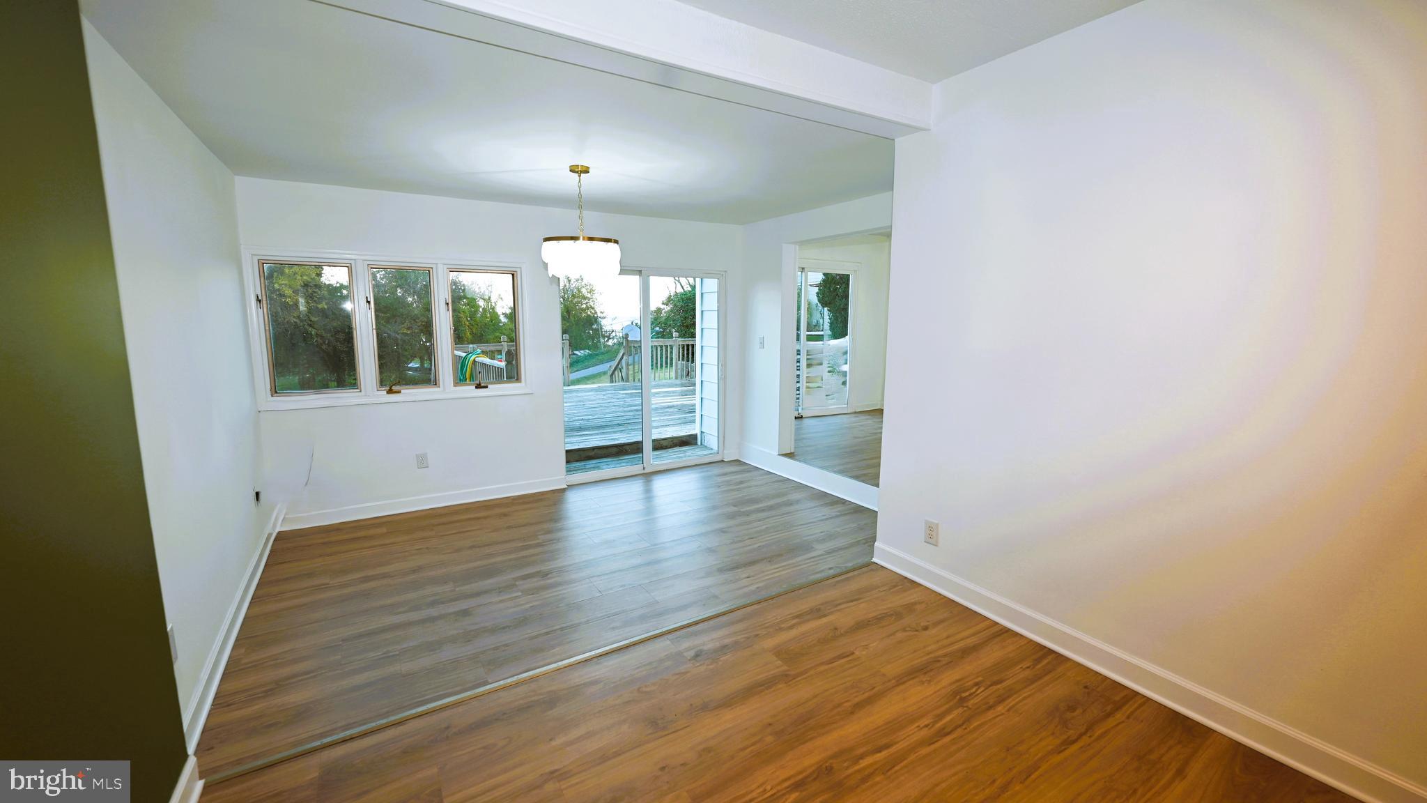 KENWOOD BEACH - Residential