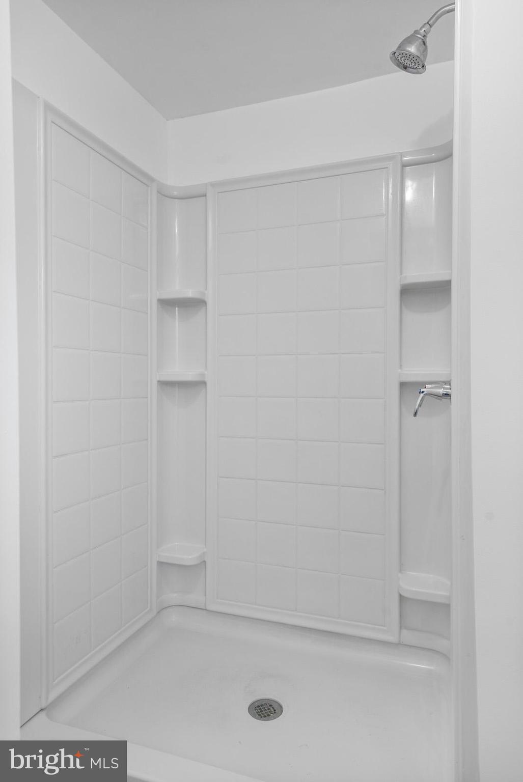 KENWOOD BEACH - Residential