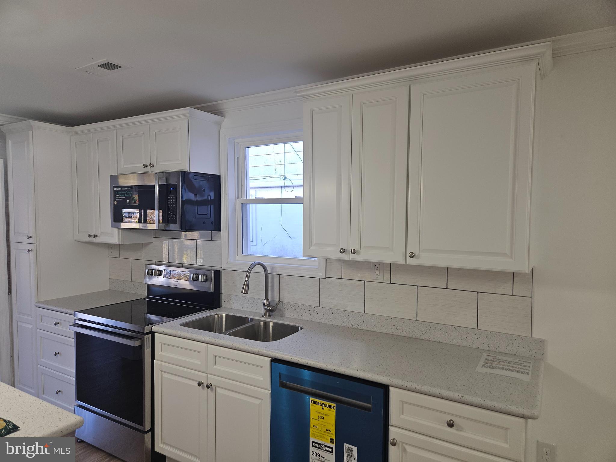 KENWOOD BEACH - Residential