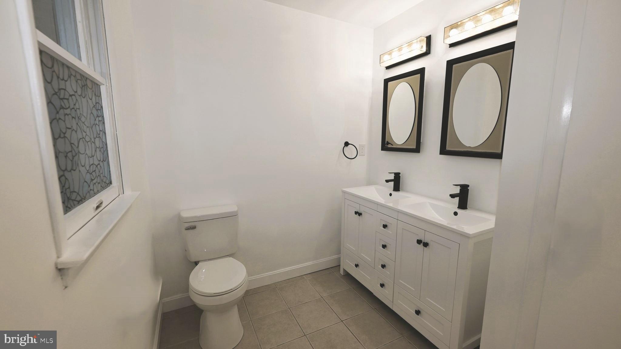 KENWOOD BEACH - Residential