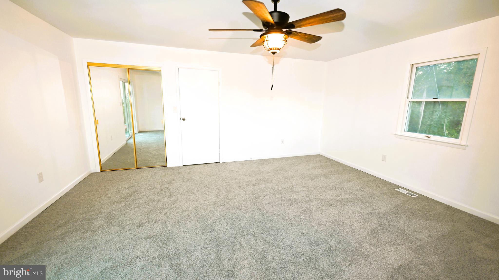 KENWOOD BEACH - Residential