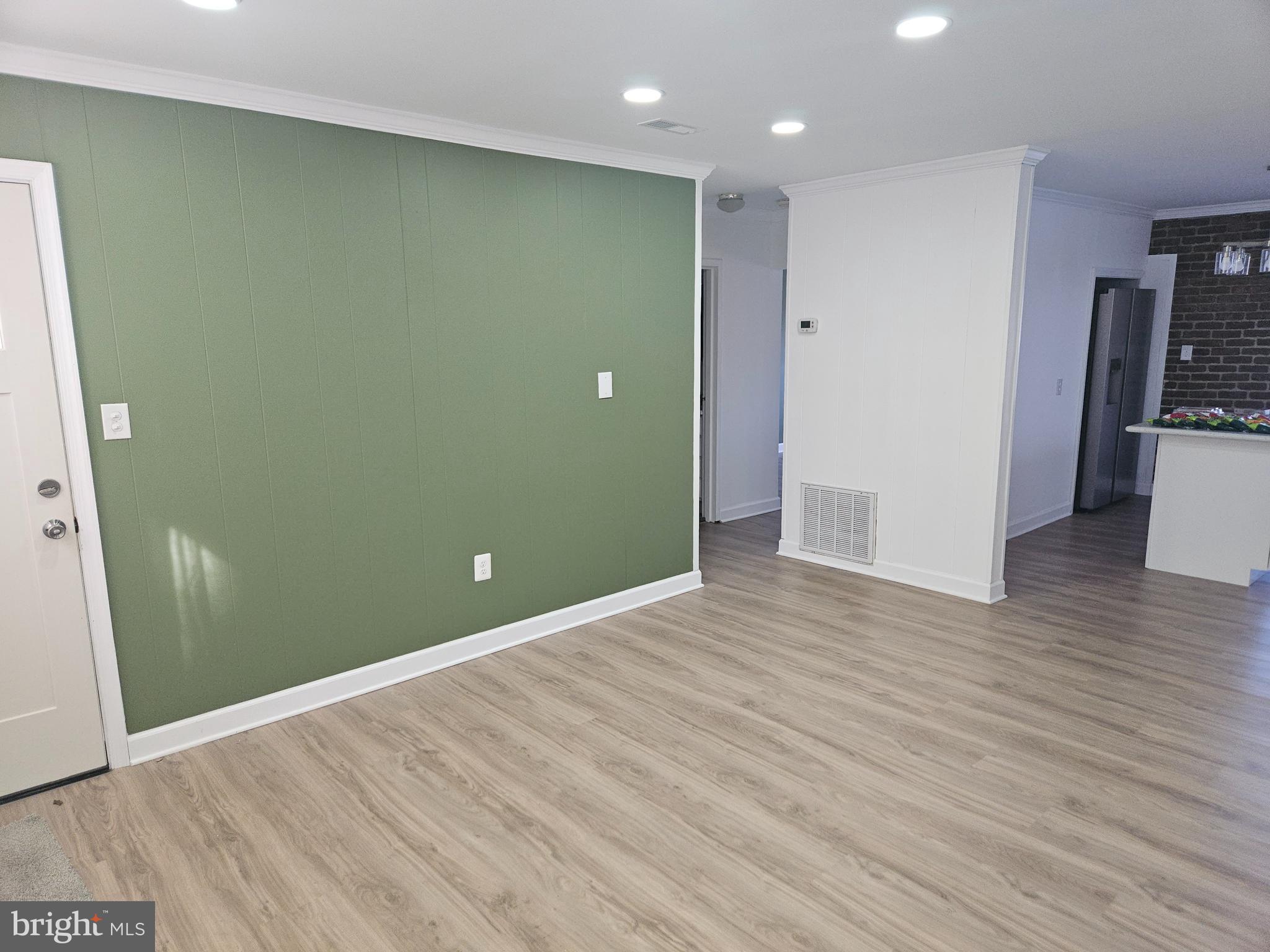 KENWOOD BEACH - Residential