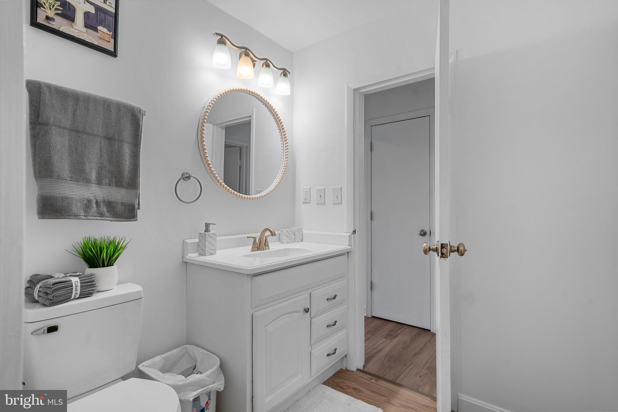 KENWOOD BEACH - Residential