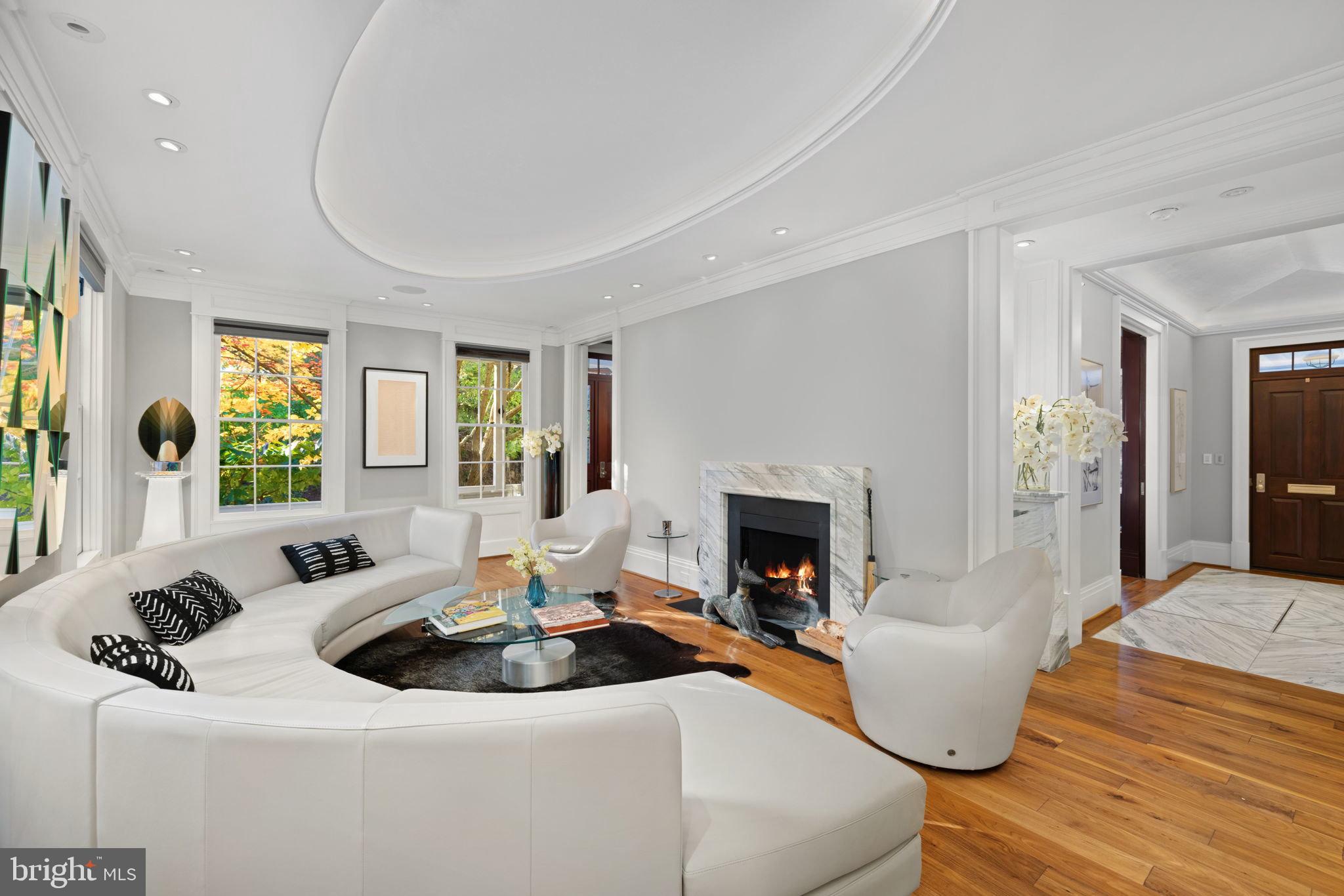 GEORGETOWN - Residential