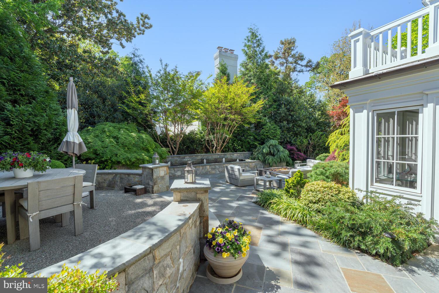 GEORGETOWN - Residential