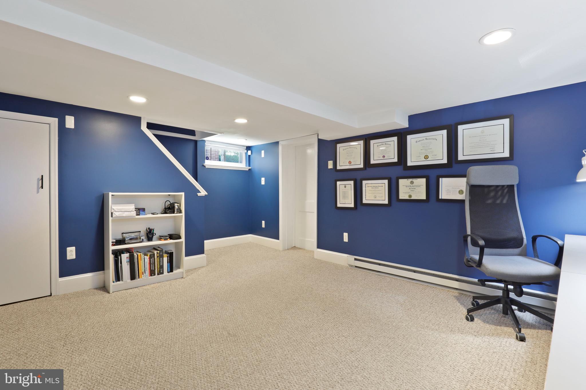 PARKVILLE - Residential