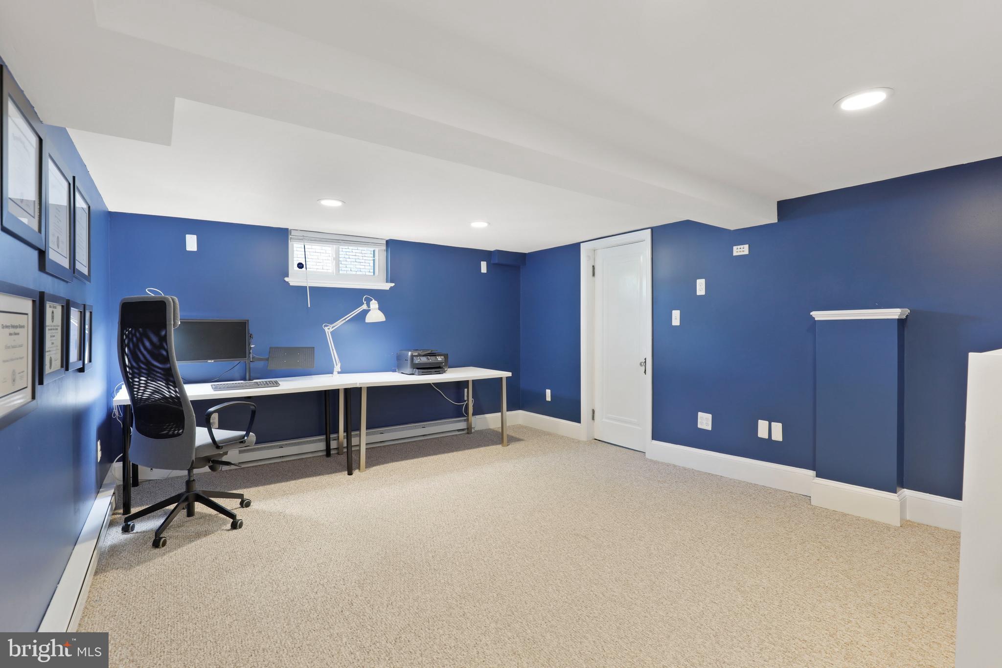 PARKVILLE - Residential