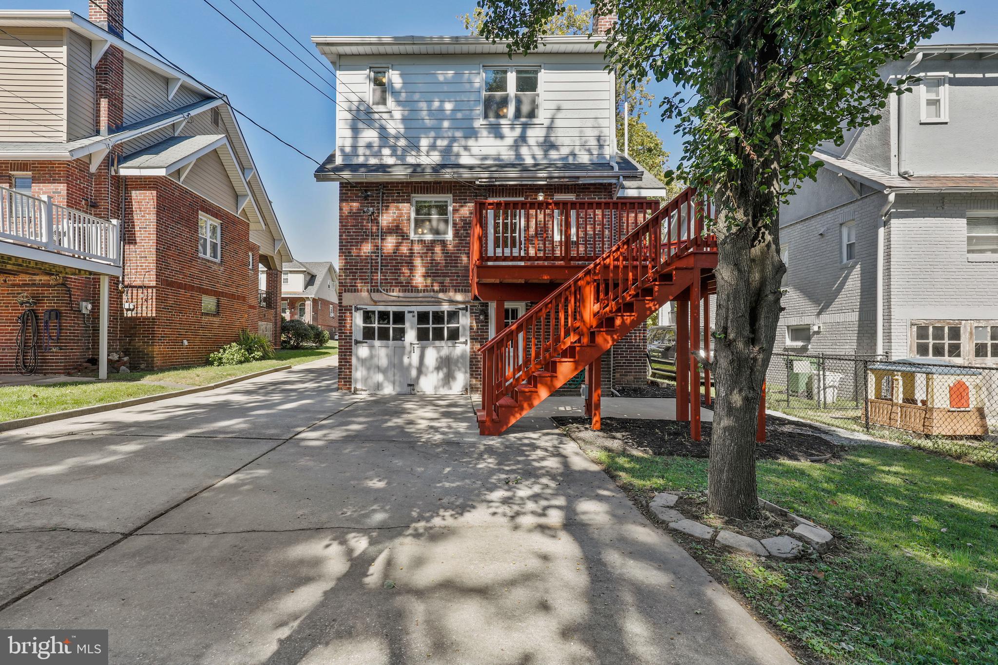 PARKVILLE - Residential