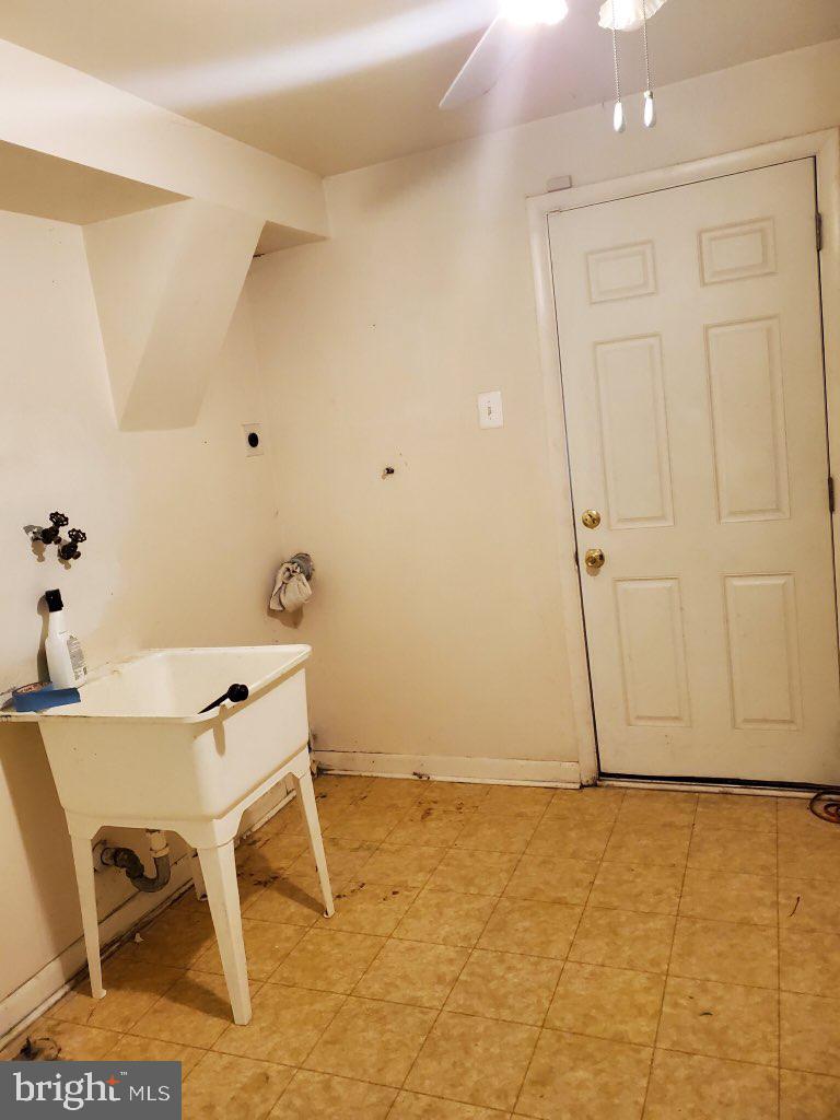 WESTCHESTER ESTATES - Residential