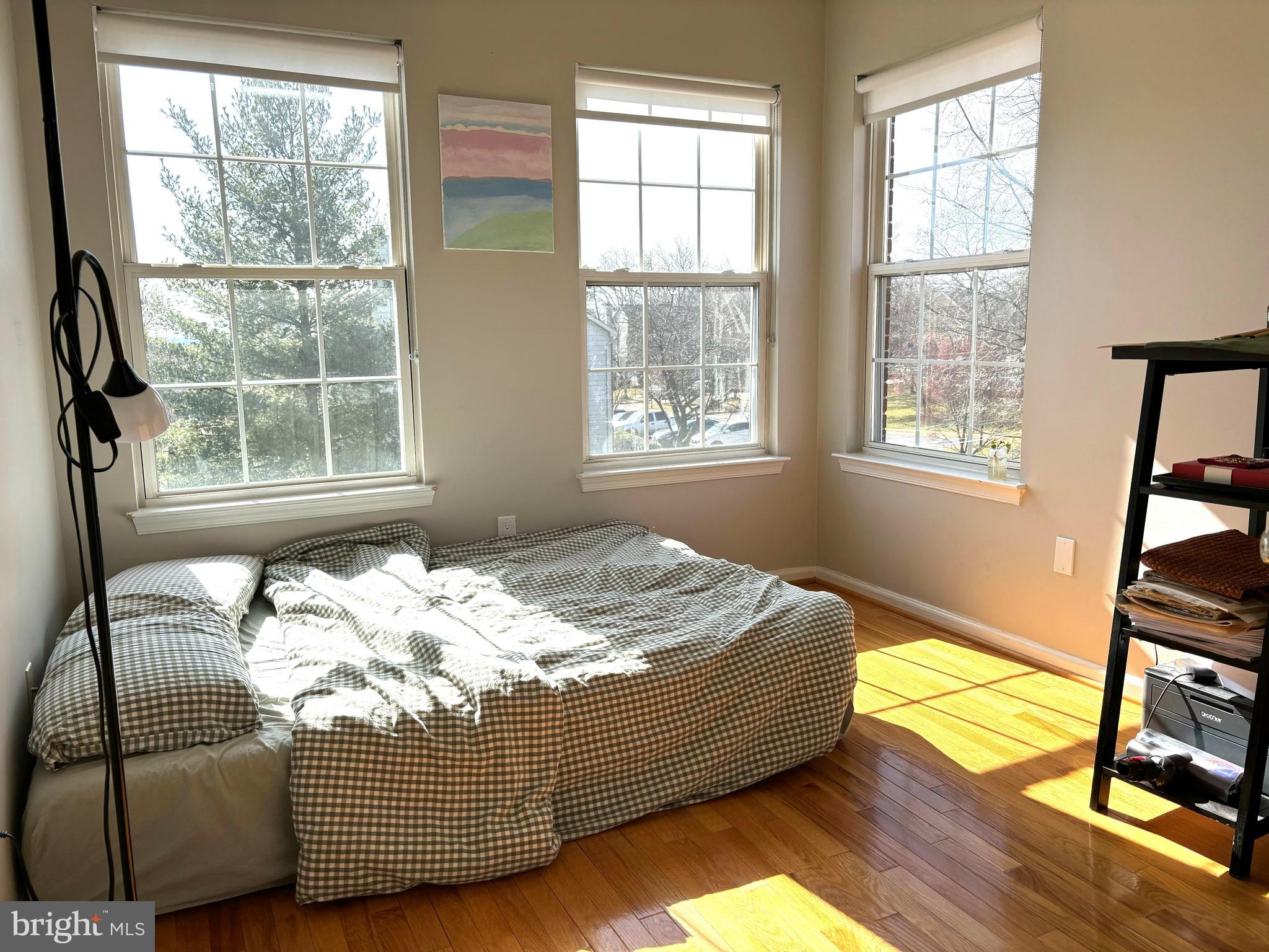 KINGSTOWNE - Residential Lease