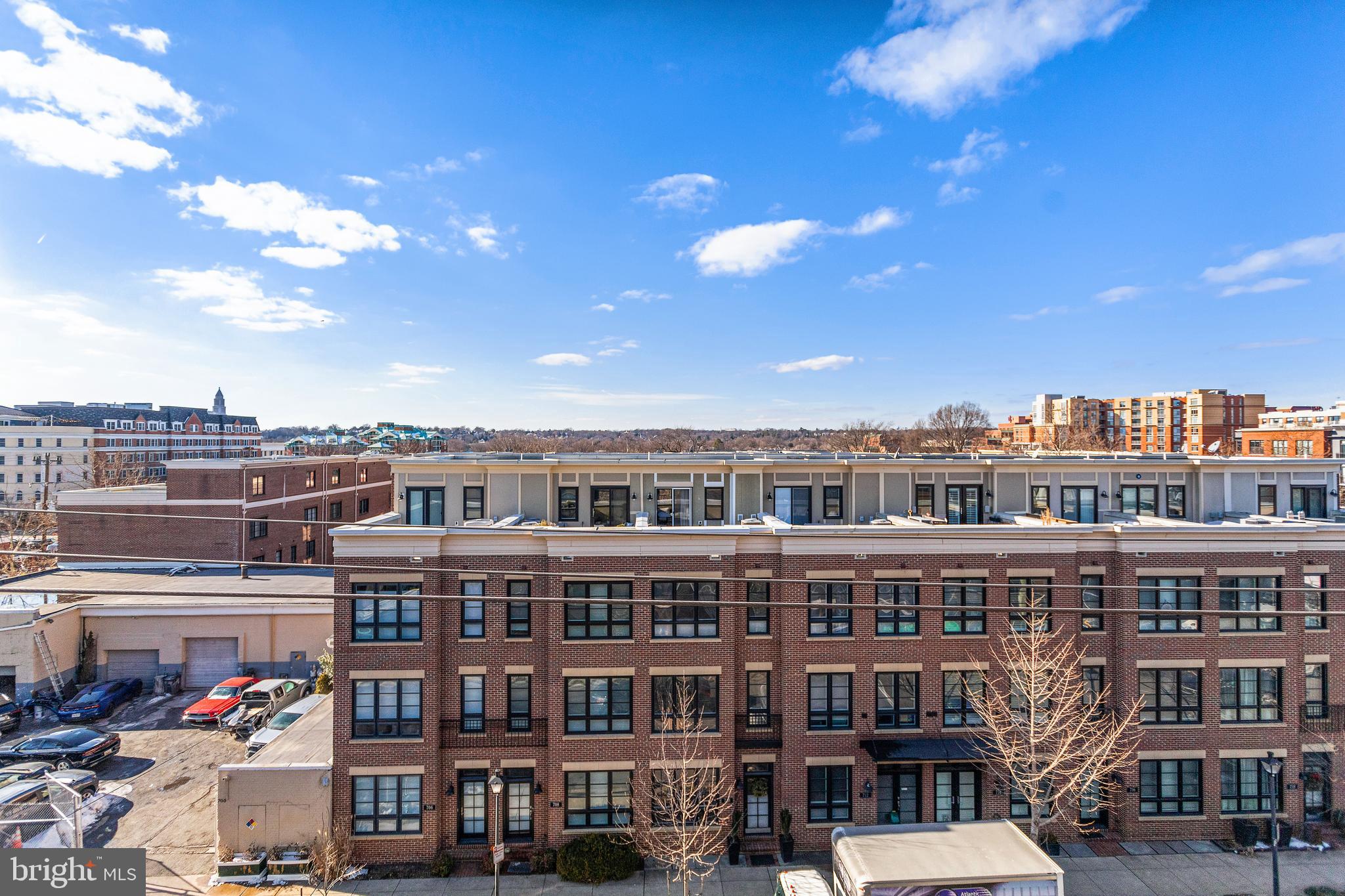 701 N HENRY STREET PH-505