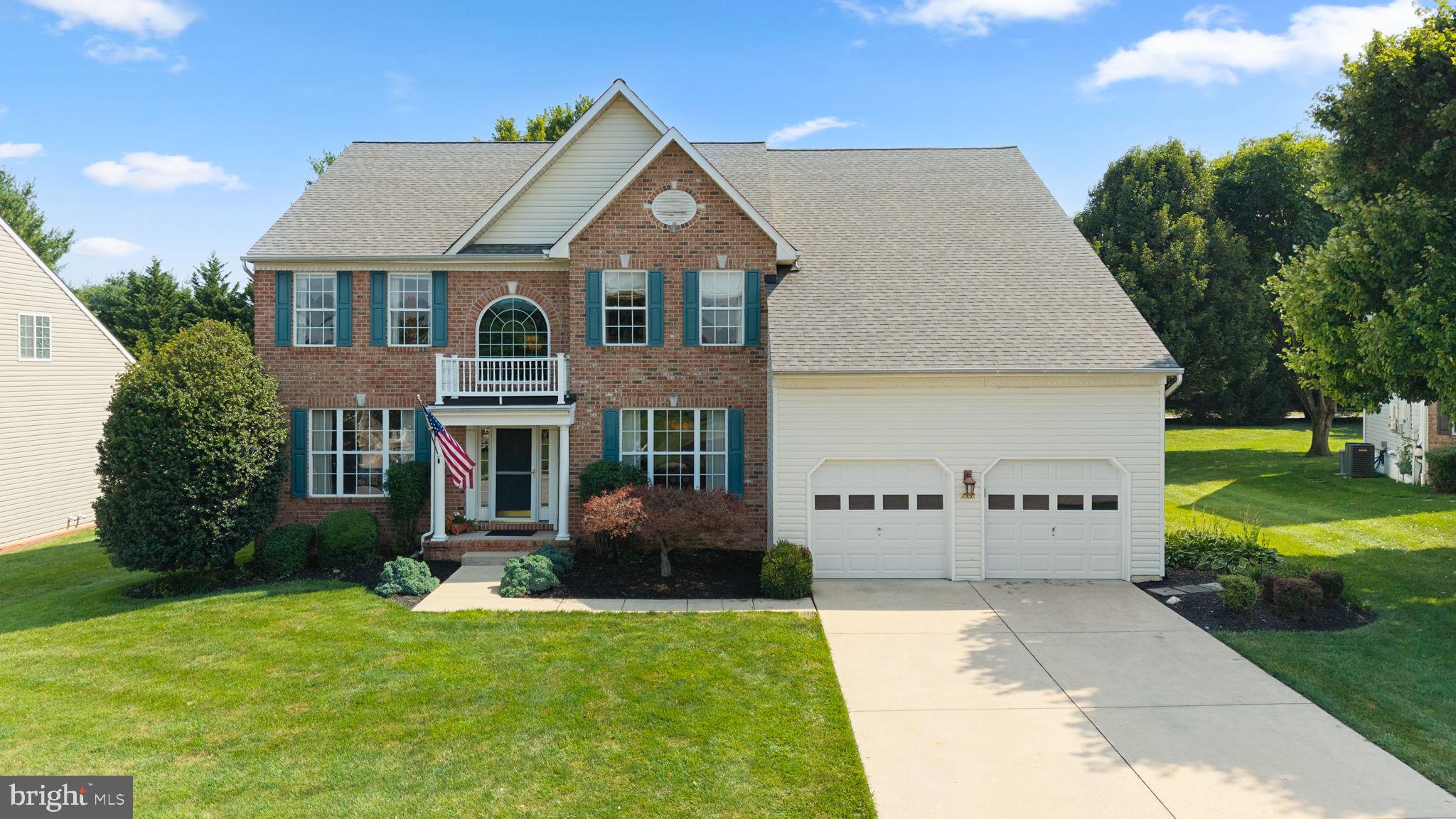 755 RUSTLING LEAF COURT
