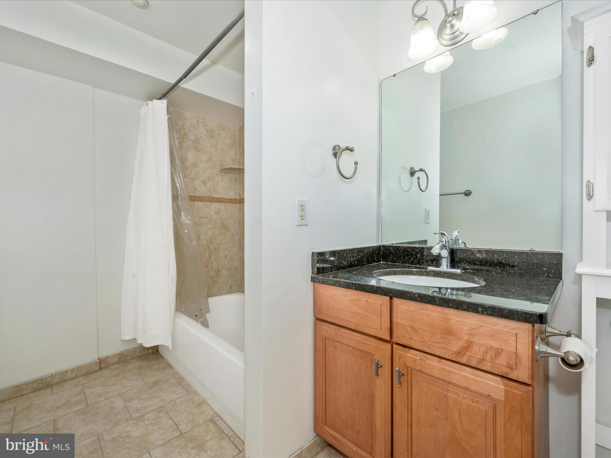 MOUNT PROSPECT - Residential