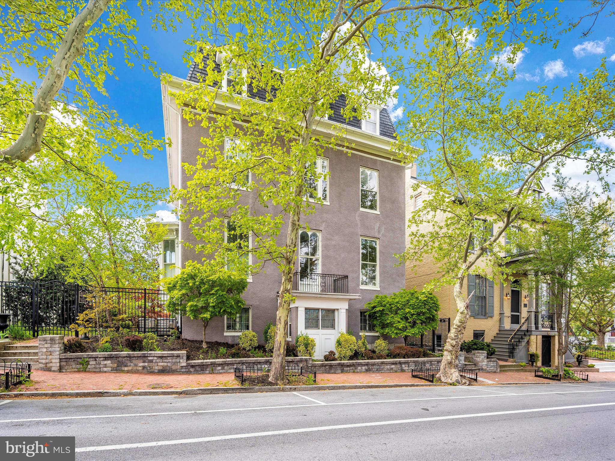 MOUNT PROSPECT - Residential