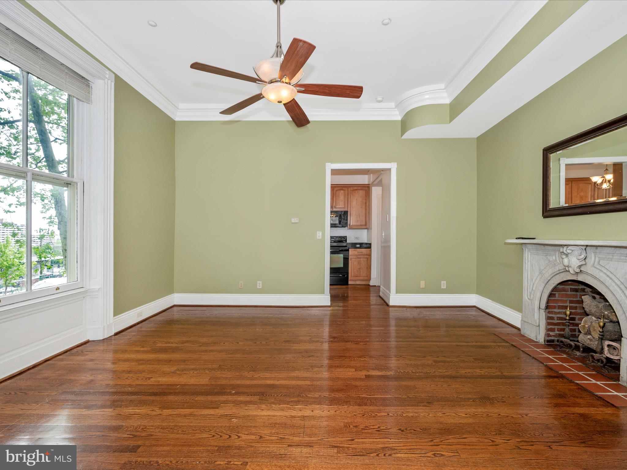 MOUNT PROSPECT - Residential