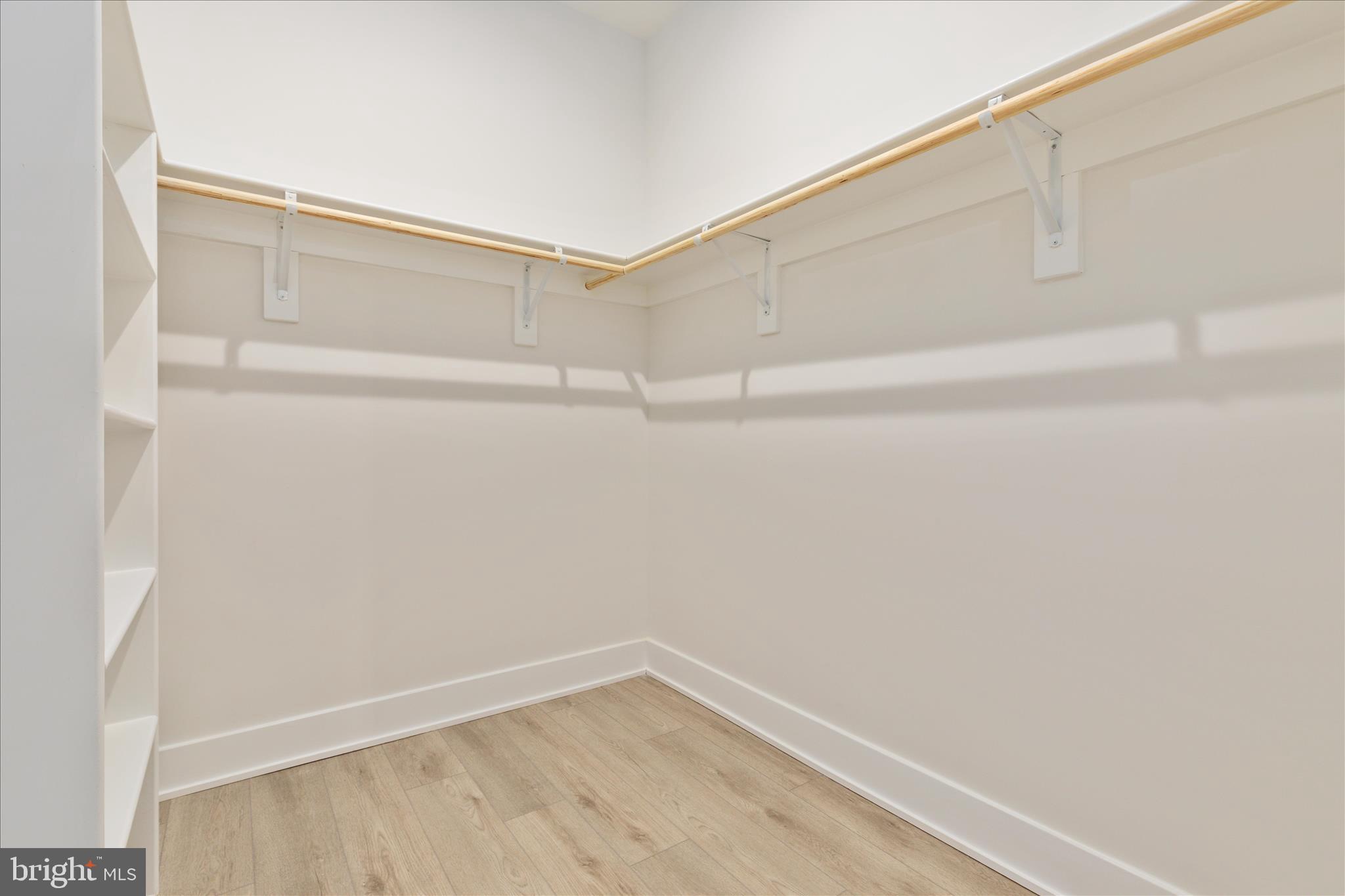 HIATT POINTE AT SNOWDEN BRIDGE - Residential