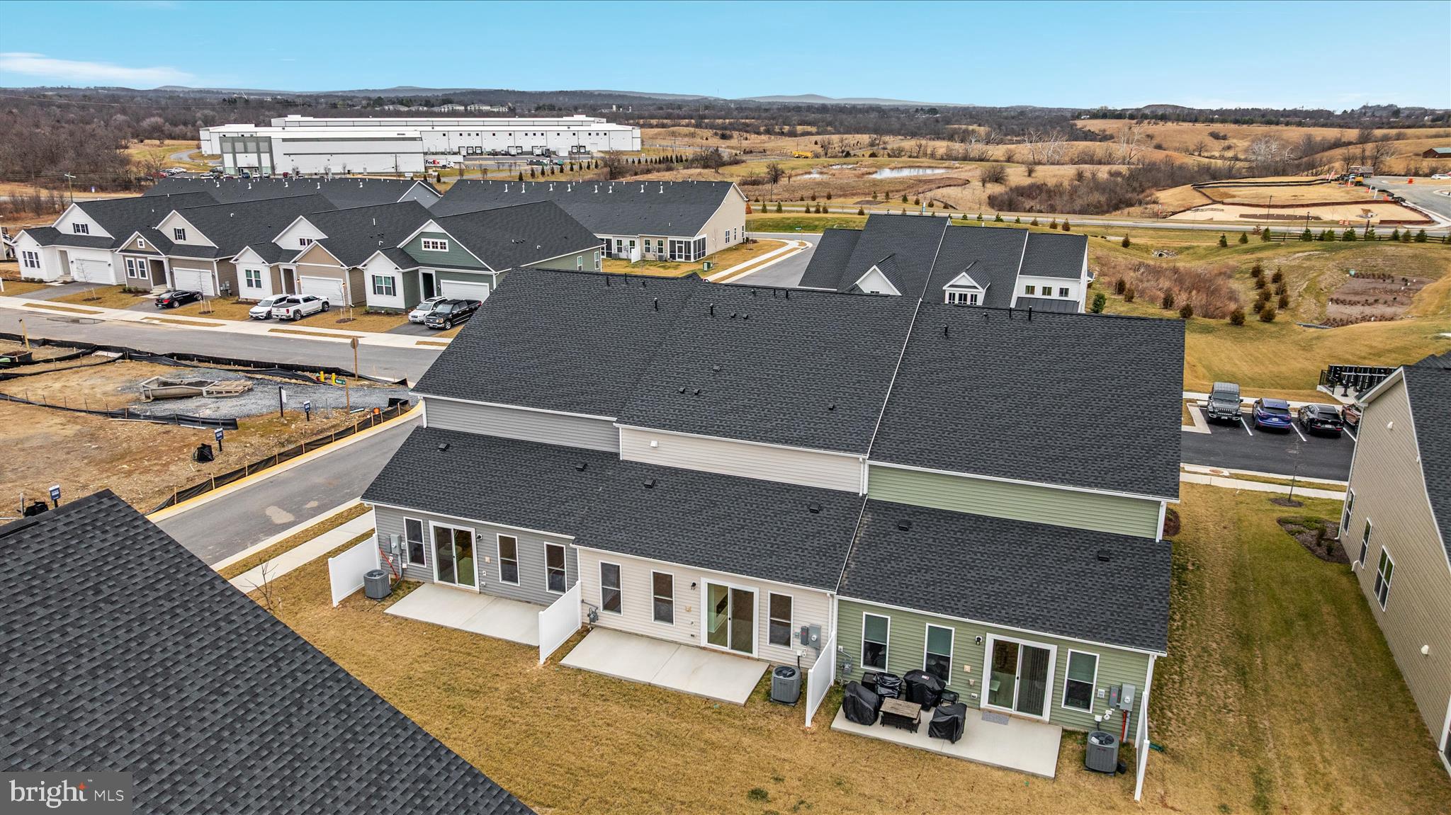 HIATT POINTE AT SNOWDEN BRIDGE - Residential