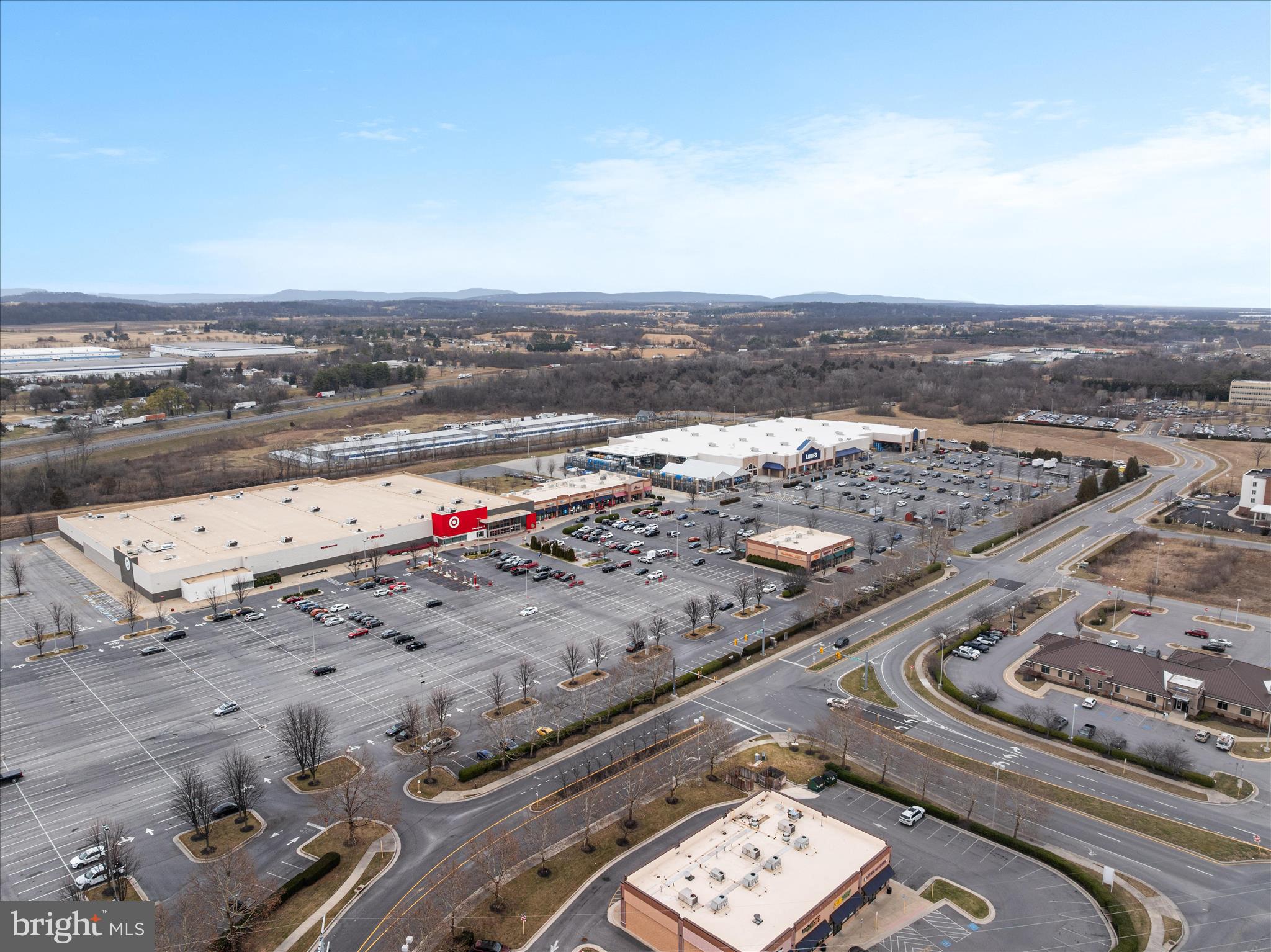HIATT POINTE AT SNOWDEN BRIDGE - Residential