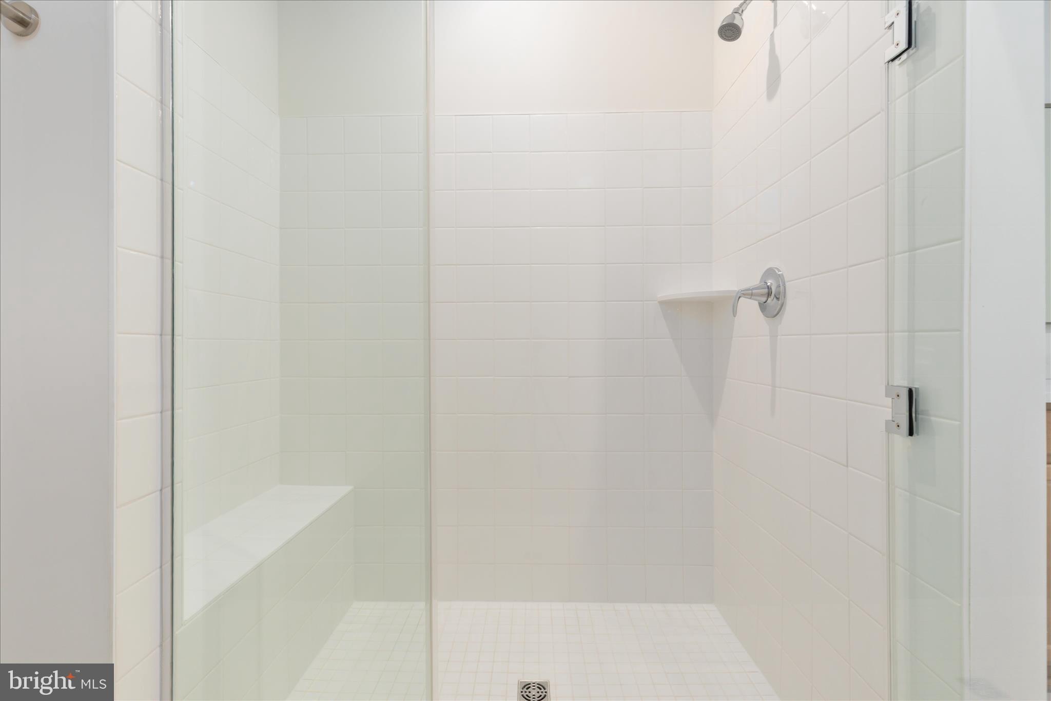 HIATT POINTE AT SNOWDEN BRIDGE - Residential