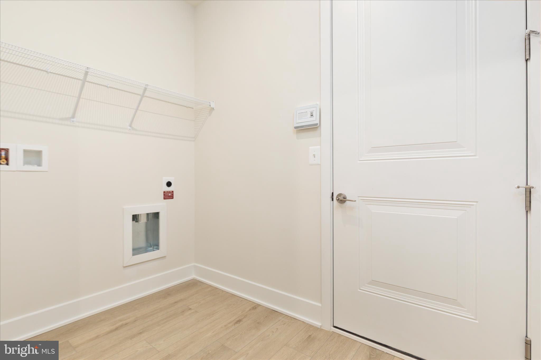 HIATT POINTE AT SNOWDEN BRIDGE - Residential