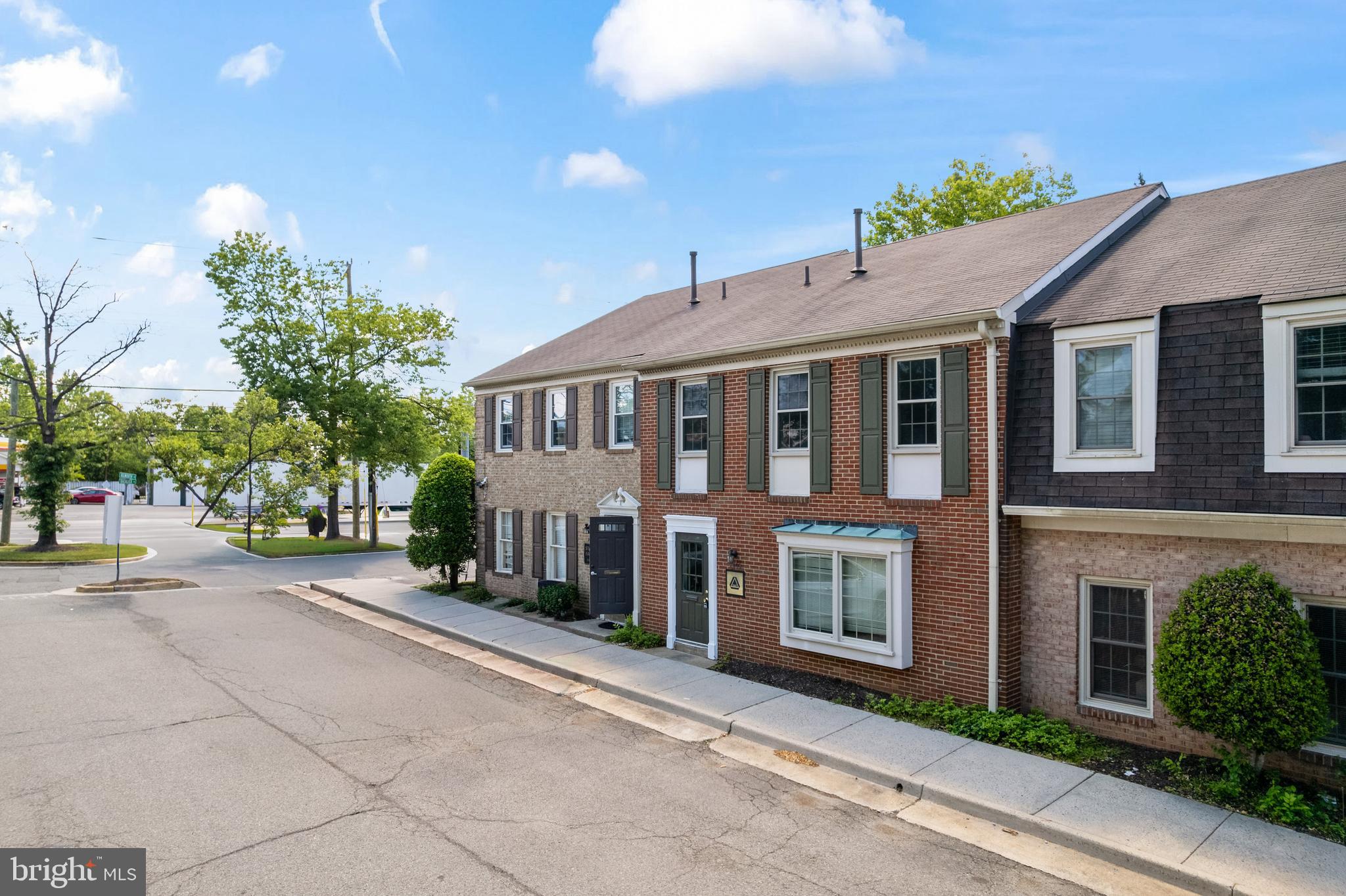 Property Search 7003 KILWORTH LANE 3
