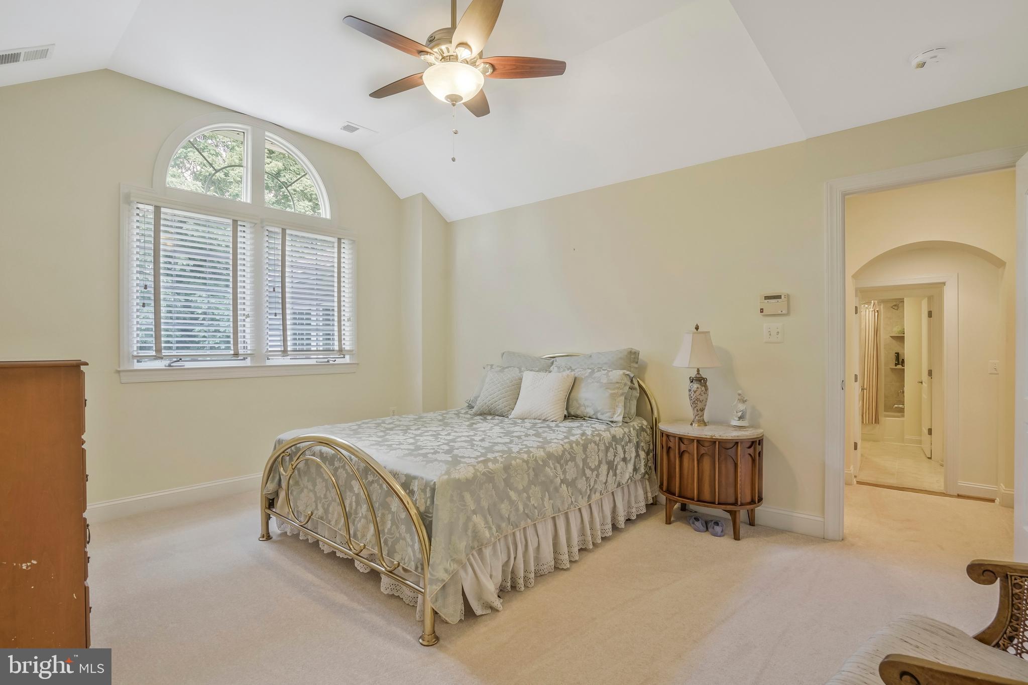 LEEWOOD ESTATES - Residential