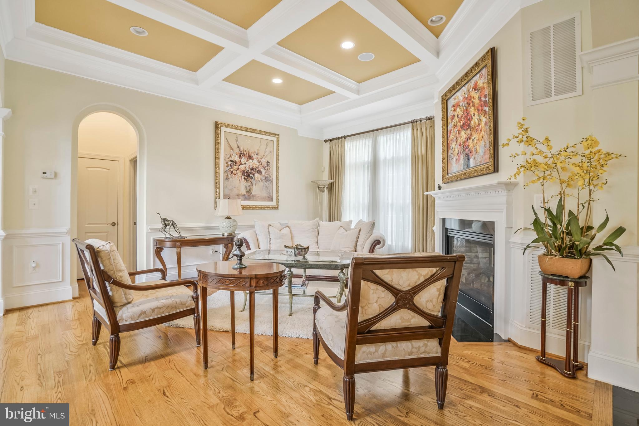 LEEWOOD ESTATES - Residential