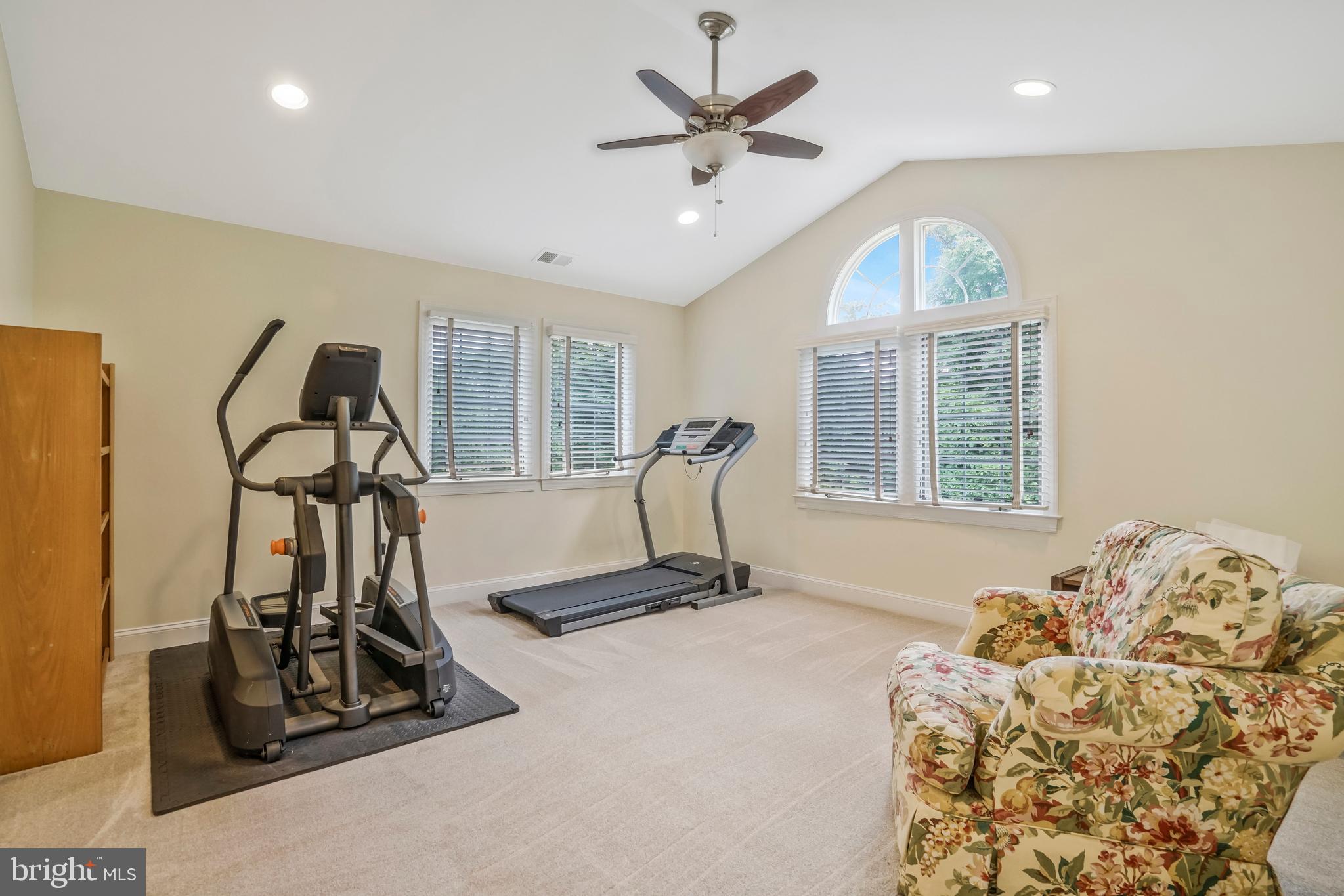 LEEWOOD ESTATES - Residential