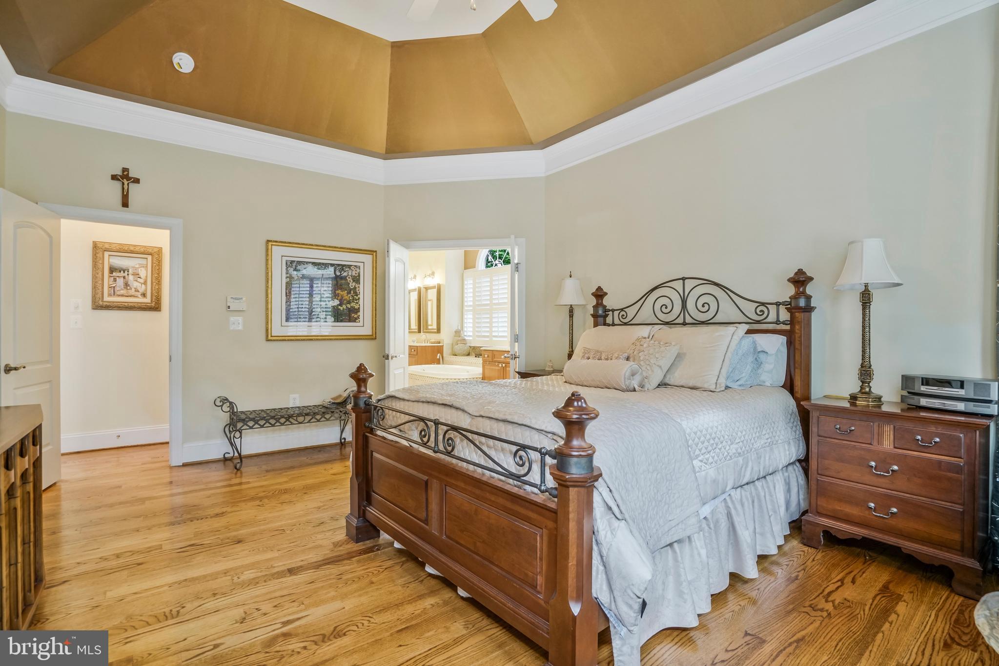 LEEWOOD ESTATES - Residential