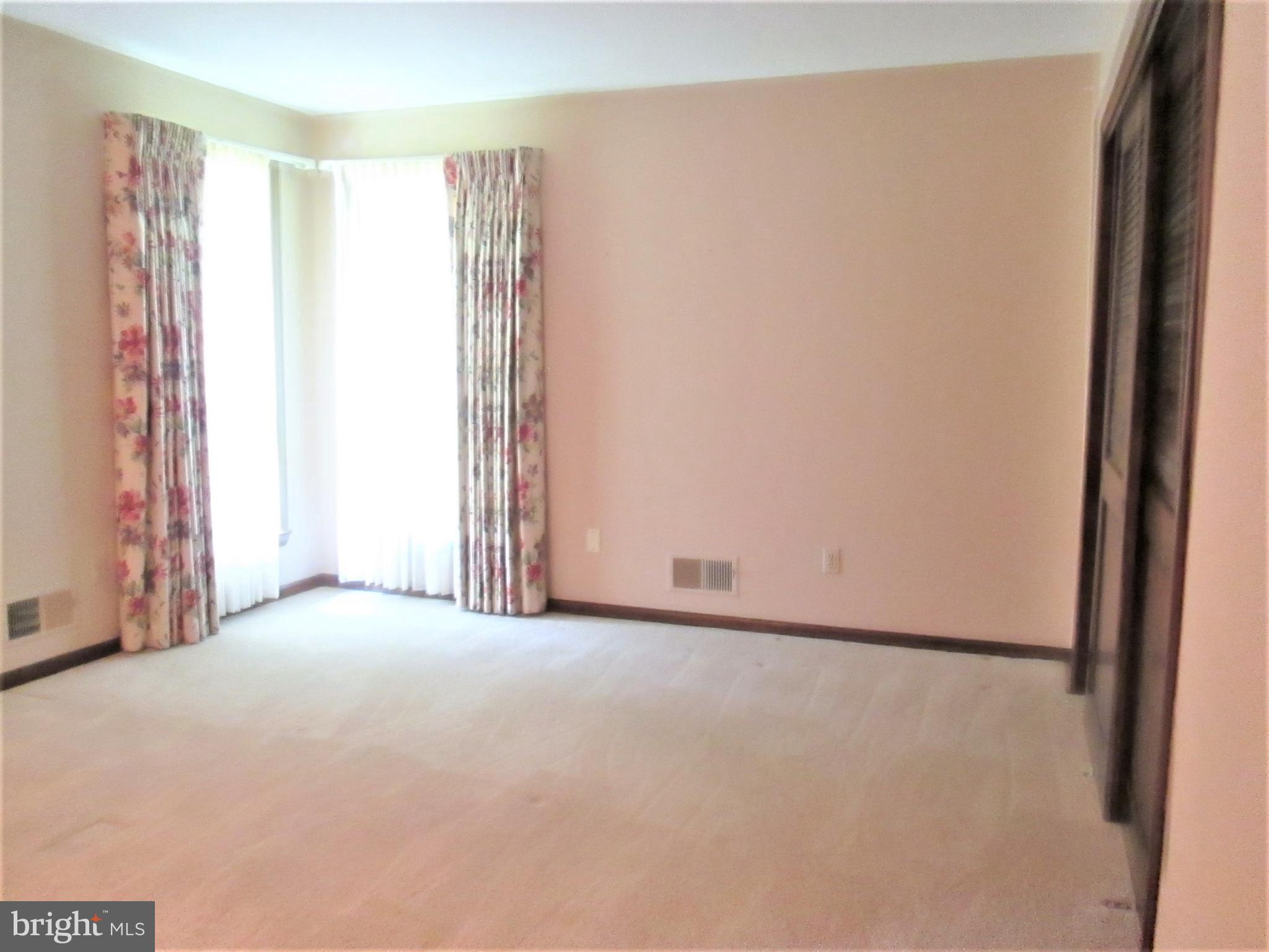 GLEN ARM - Residential