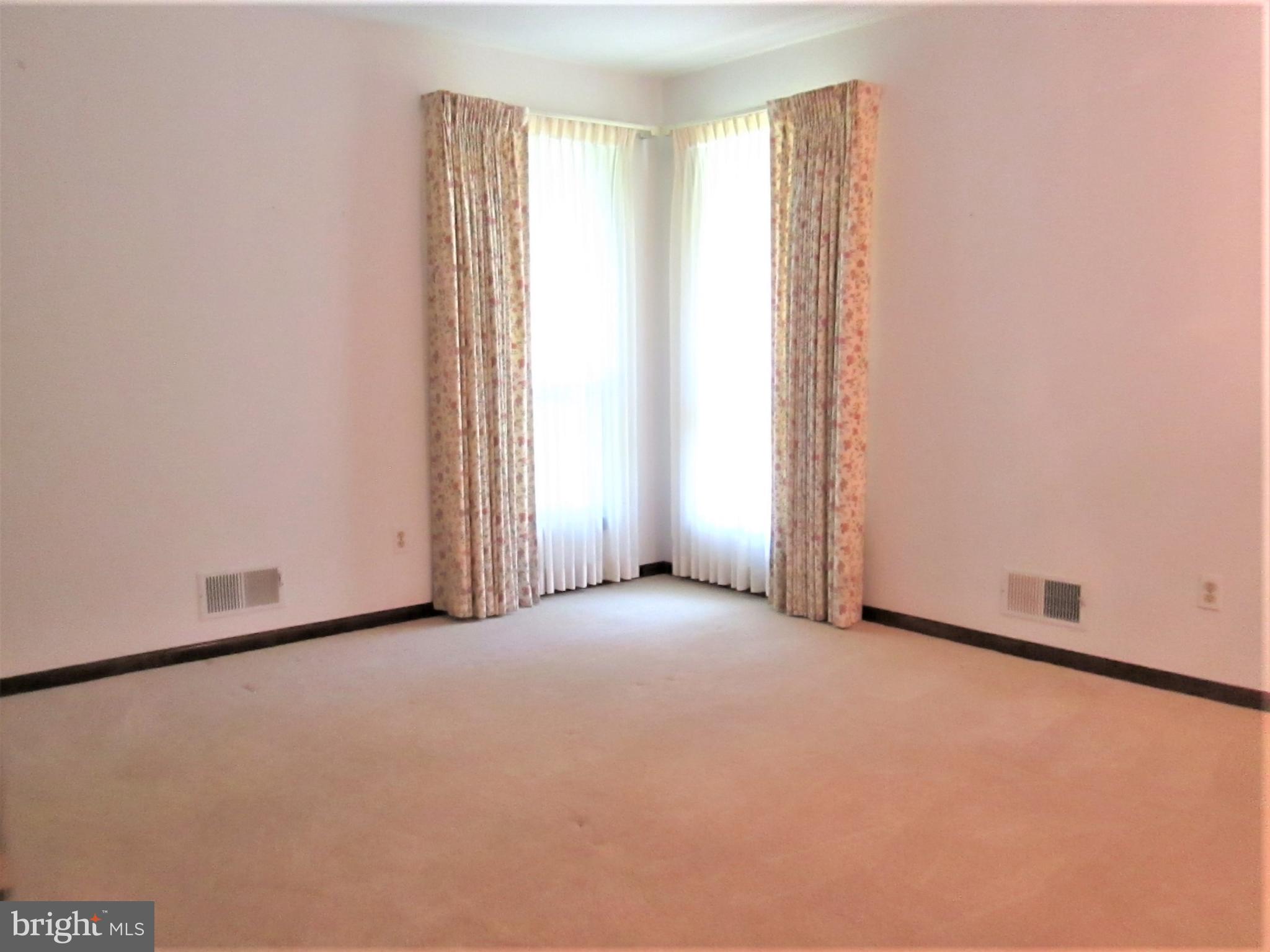 GLEN ARM - Residential