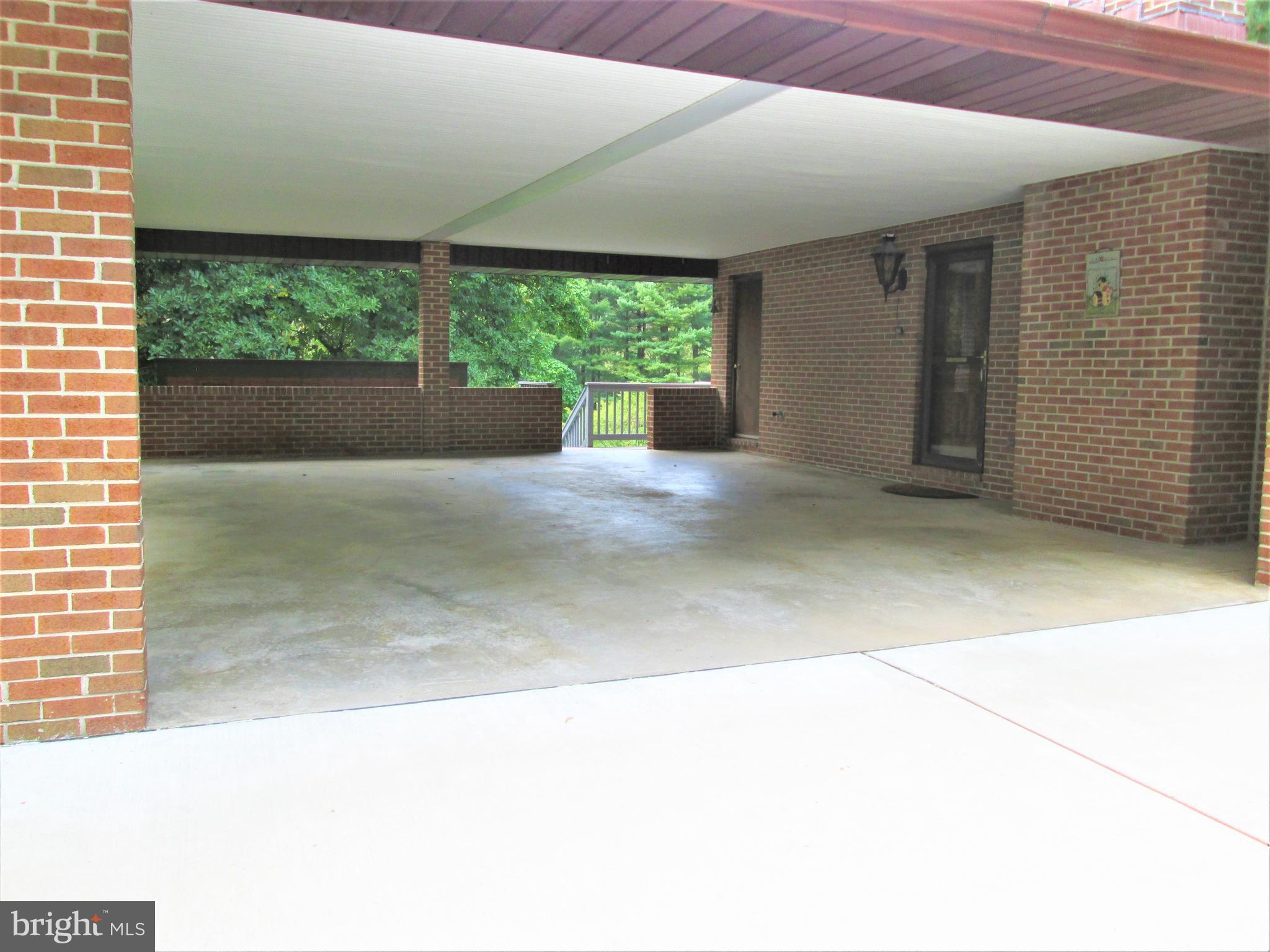 GLEN ARM - Residential