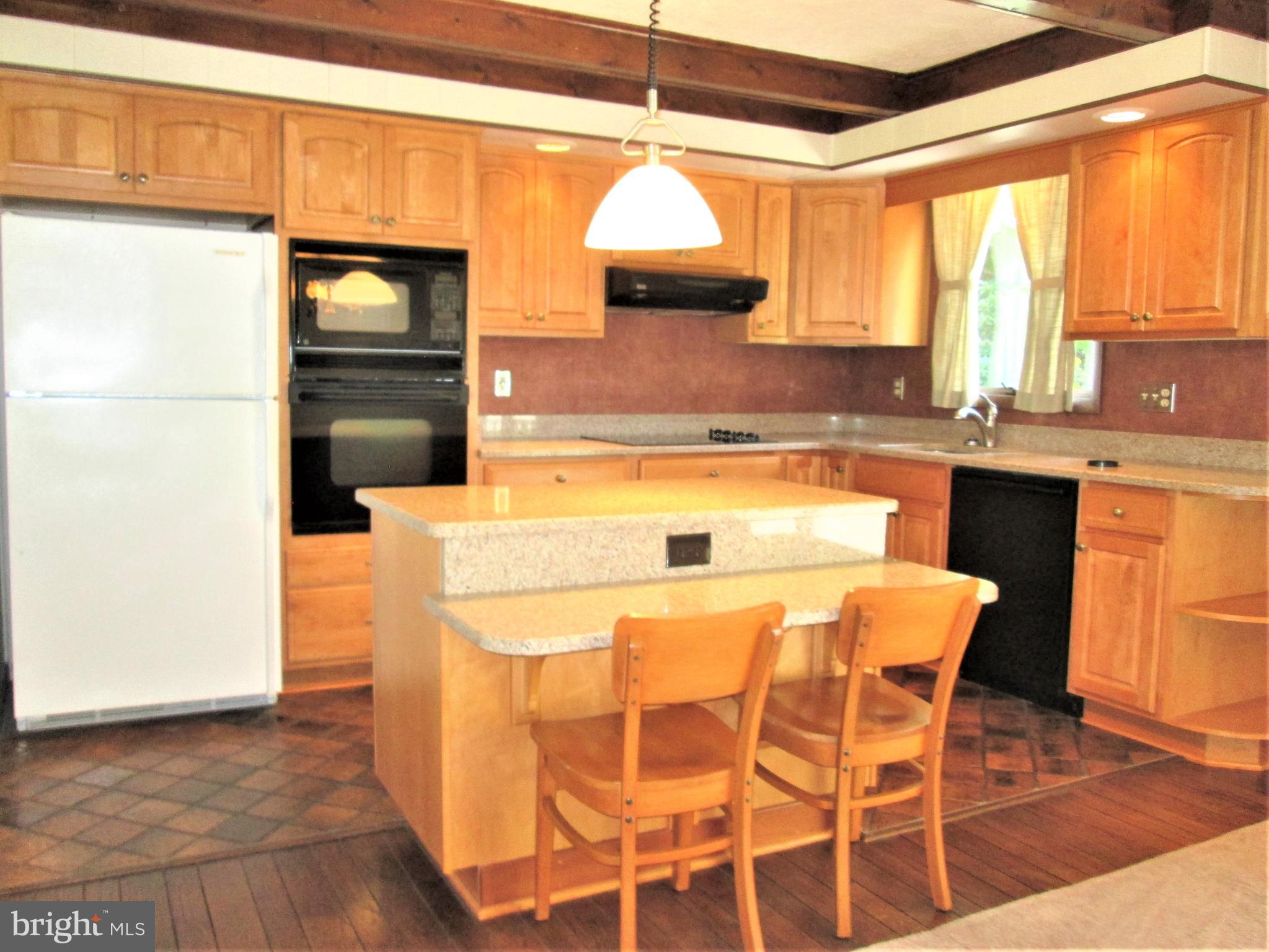 GLEN ARM - Residential