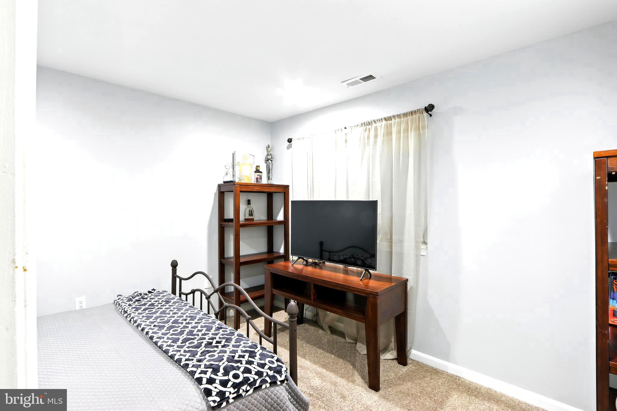 DOWNTOWN - Residential