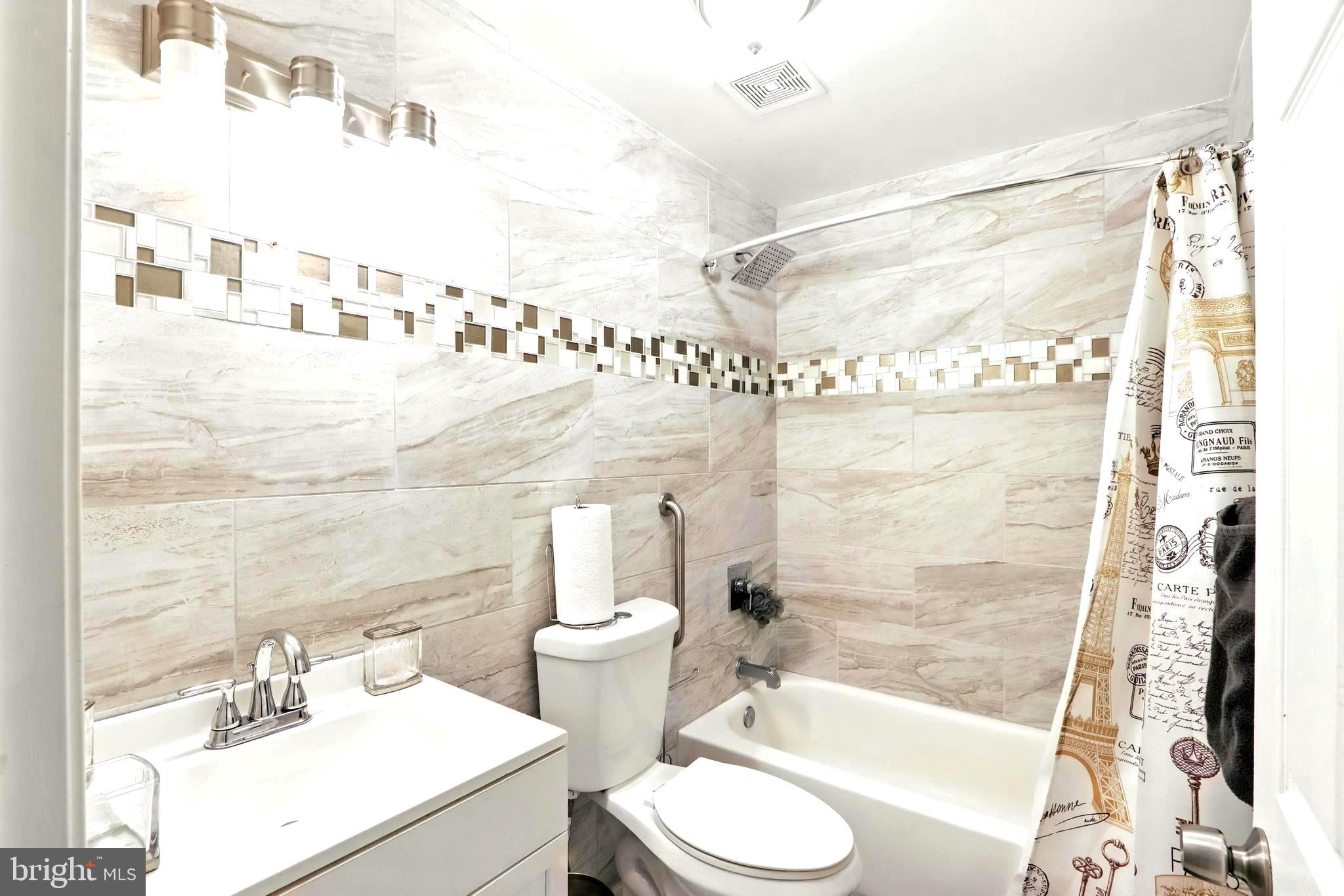 DOWNTOWN - Residential