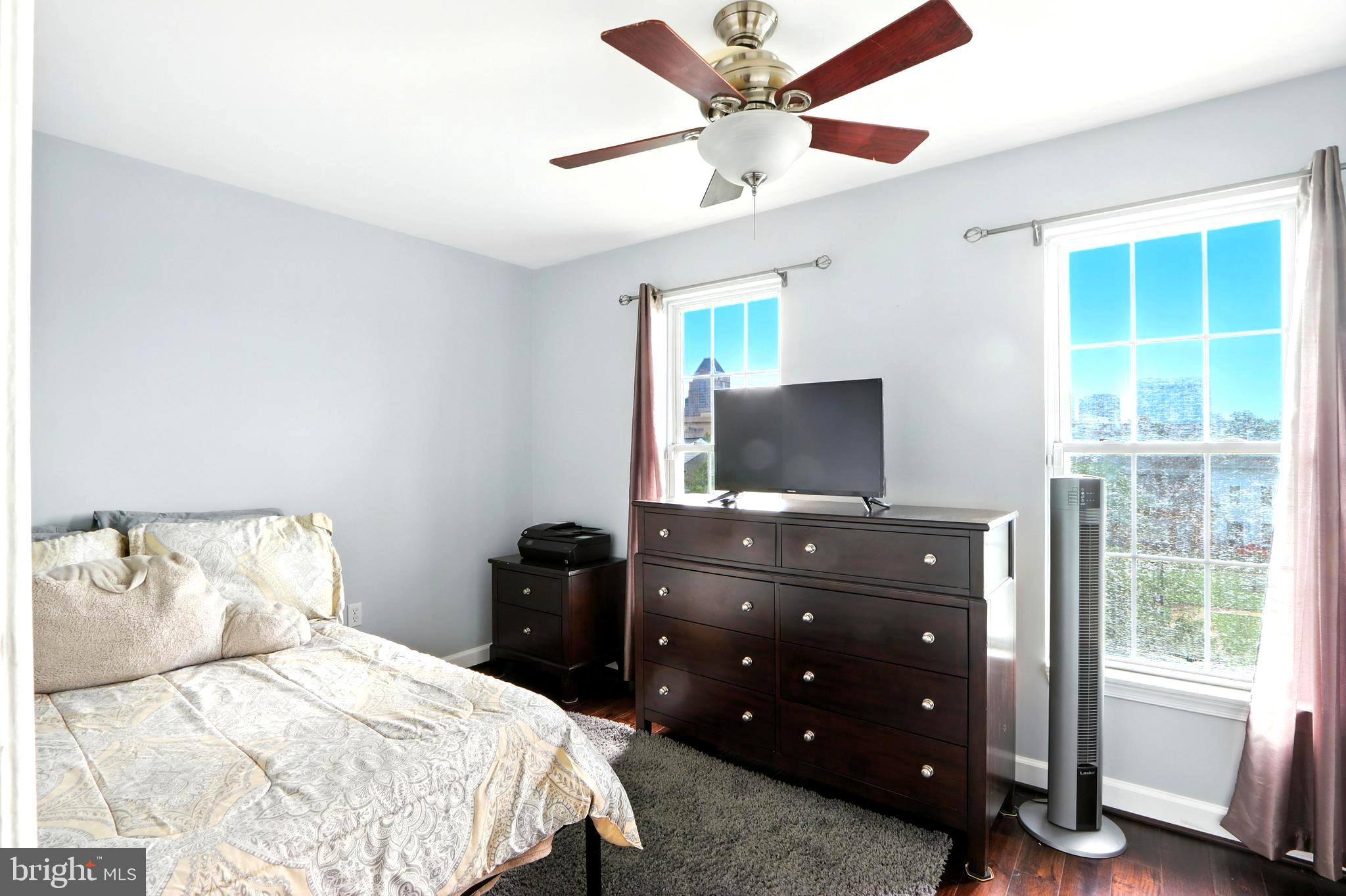 DOWNTOWN - Residential