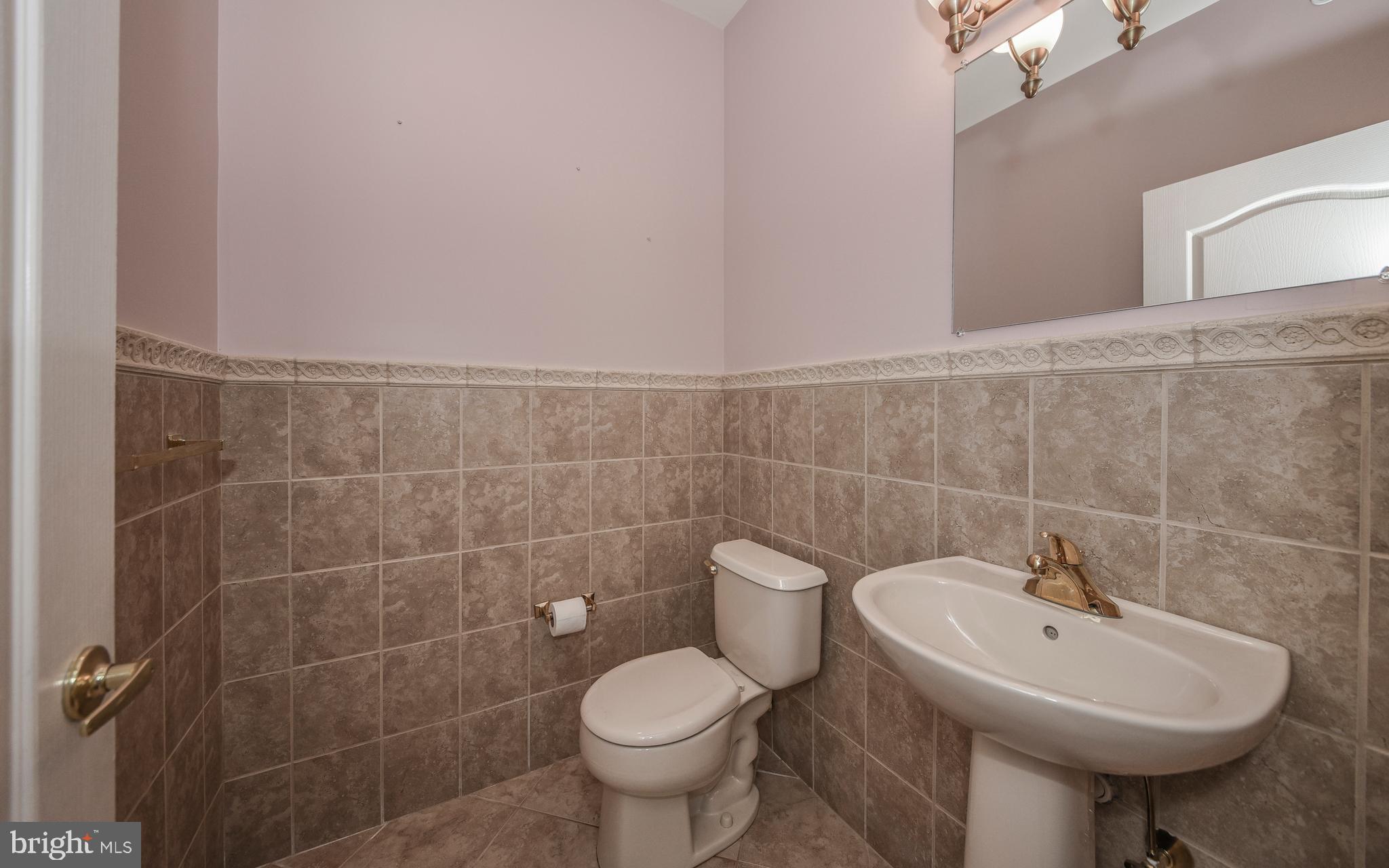 LEGACY OAKS - Residential Lease