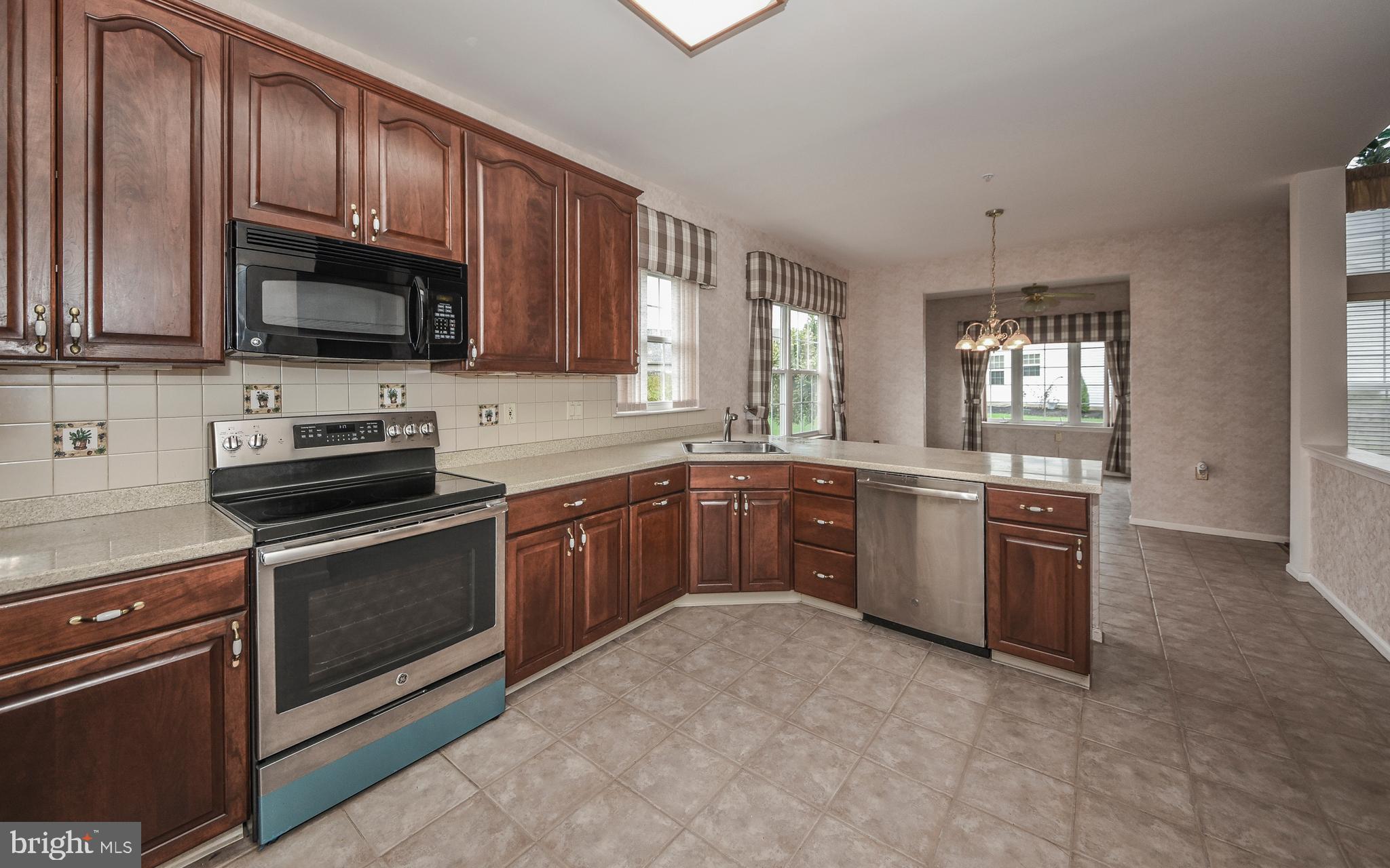 LEGACY OAKS - Residential Lease