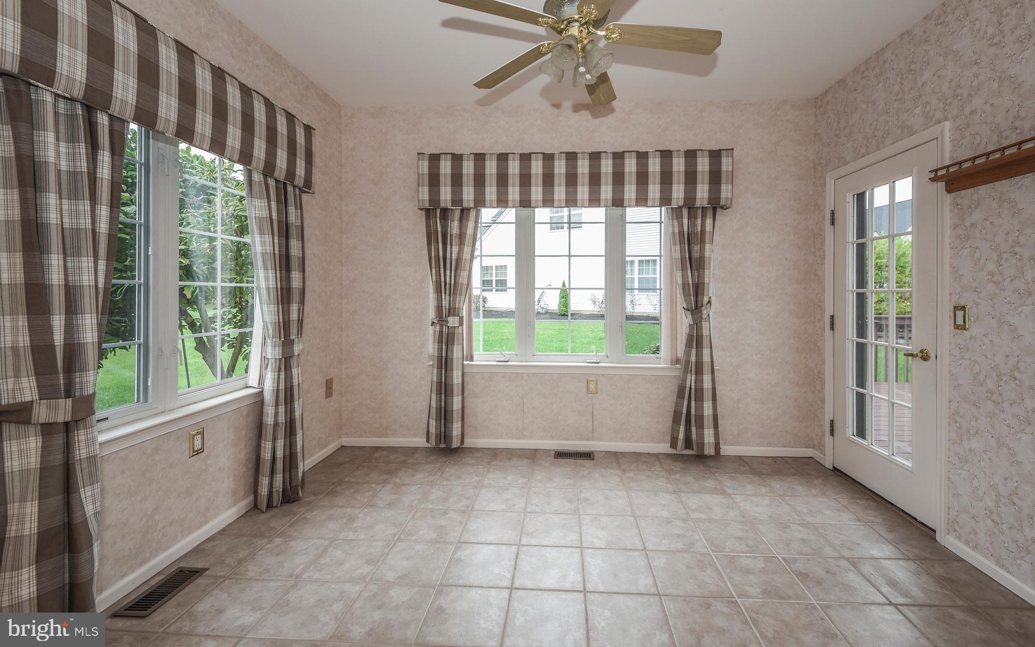 LEGACY OAKS - Residential Lease