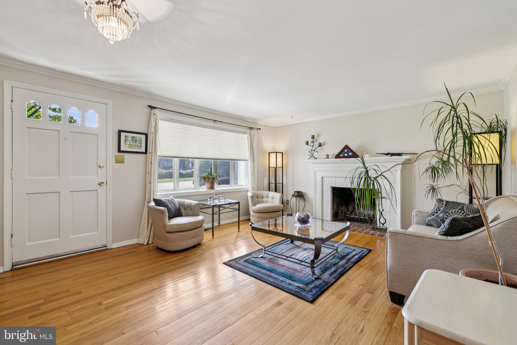 2401 CHETWOOD CIRCLE