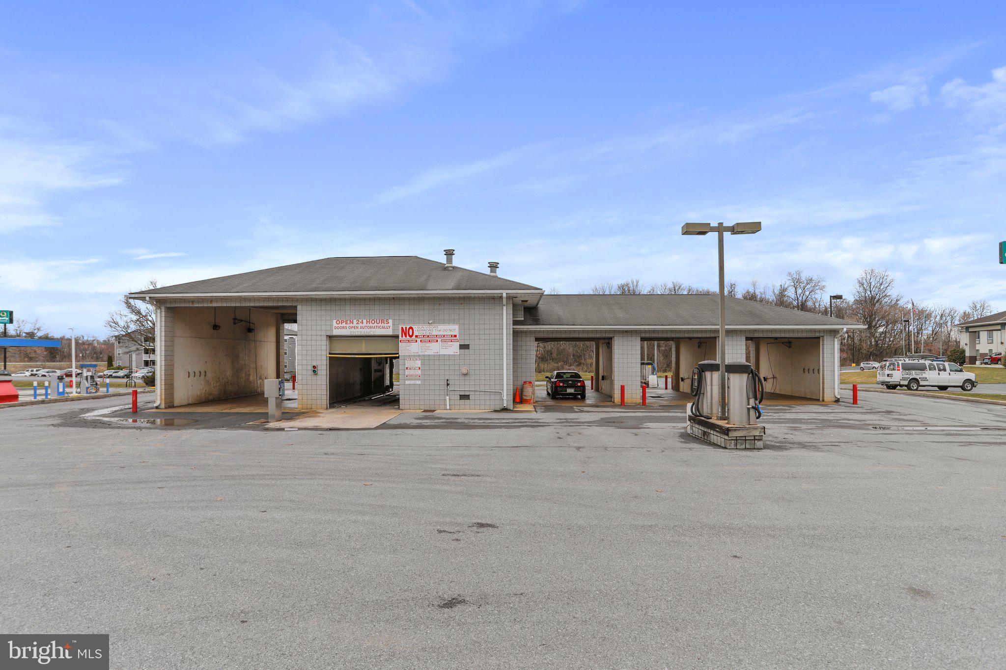 1424 DORON DRIVE 4